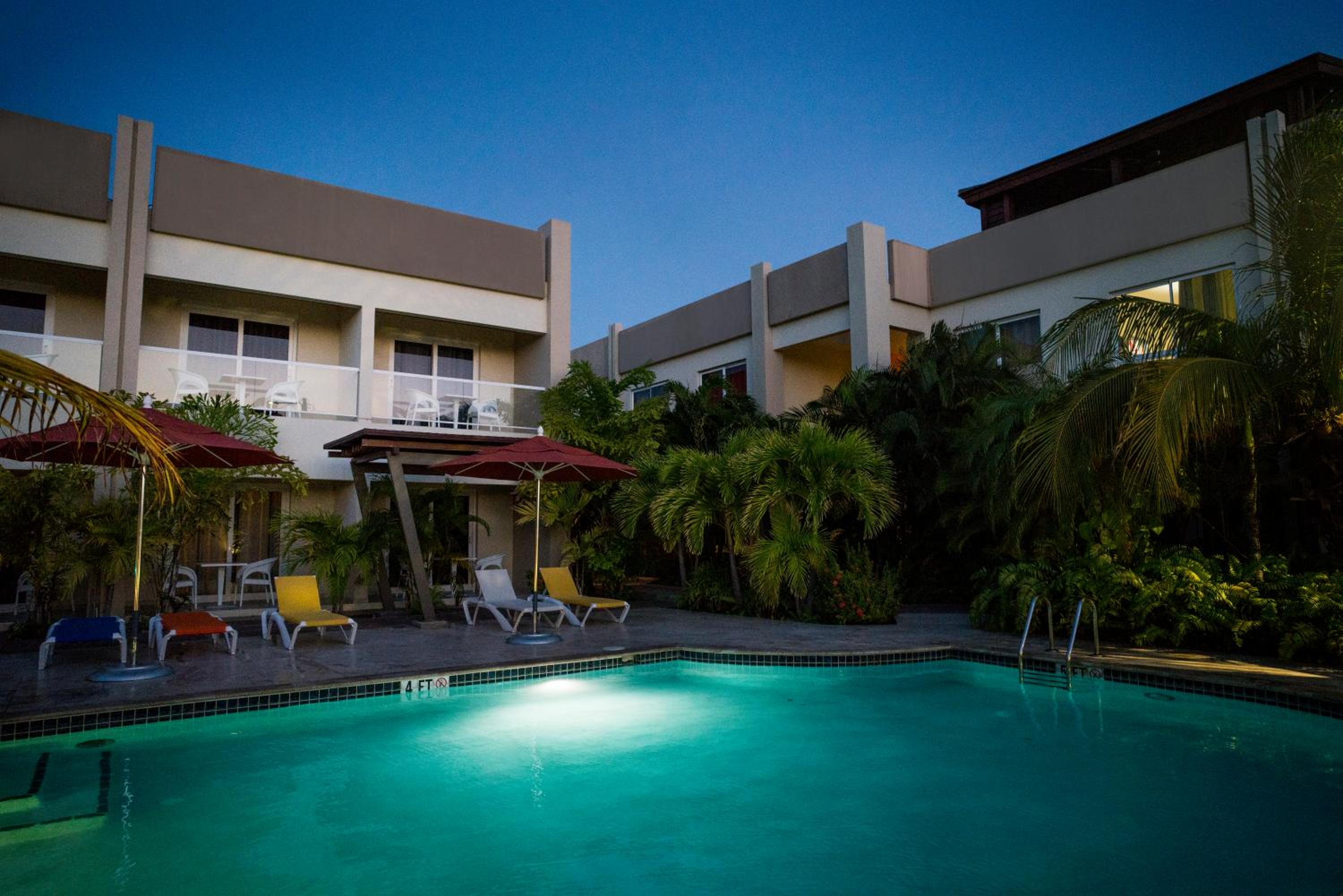Costa Esmeralda Village
