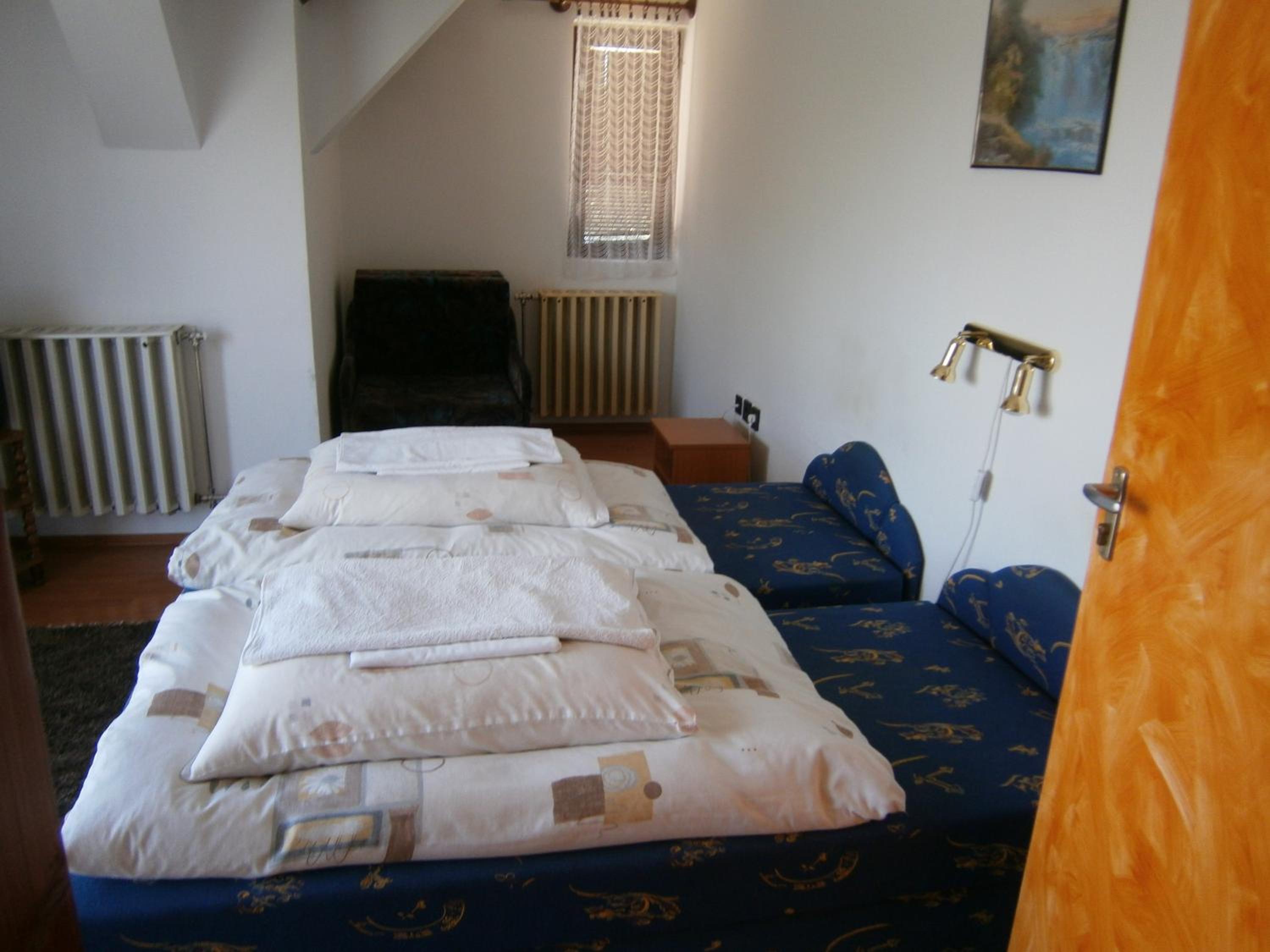 Photo 51