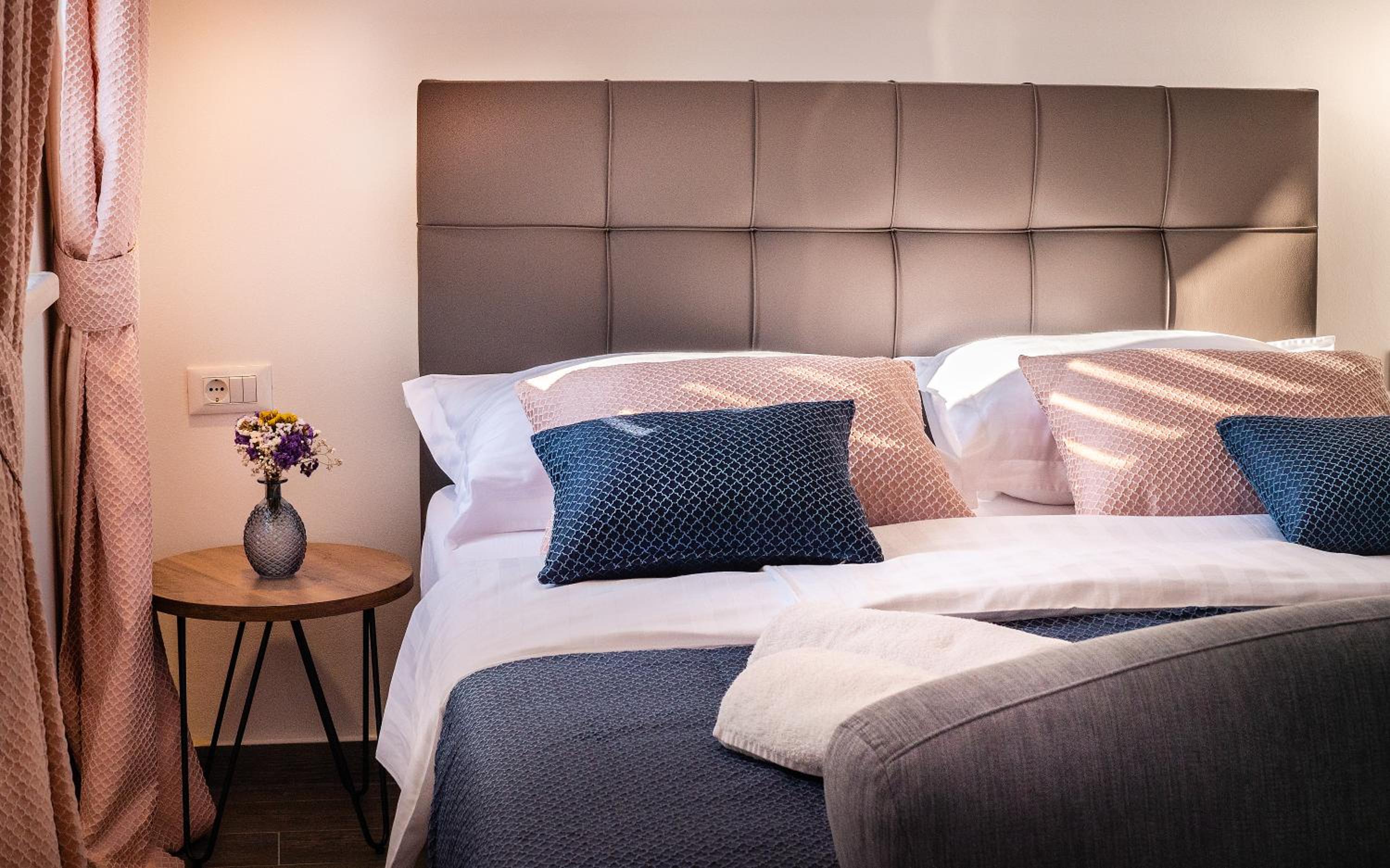 Pine Tree Boutique Apartments