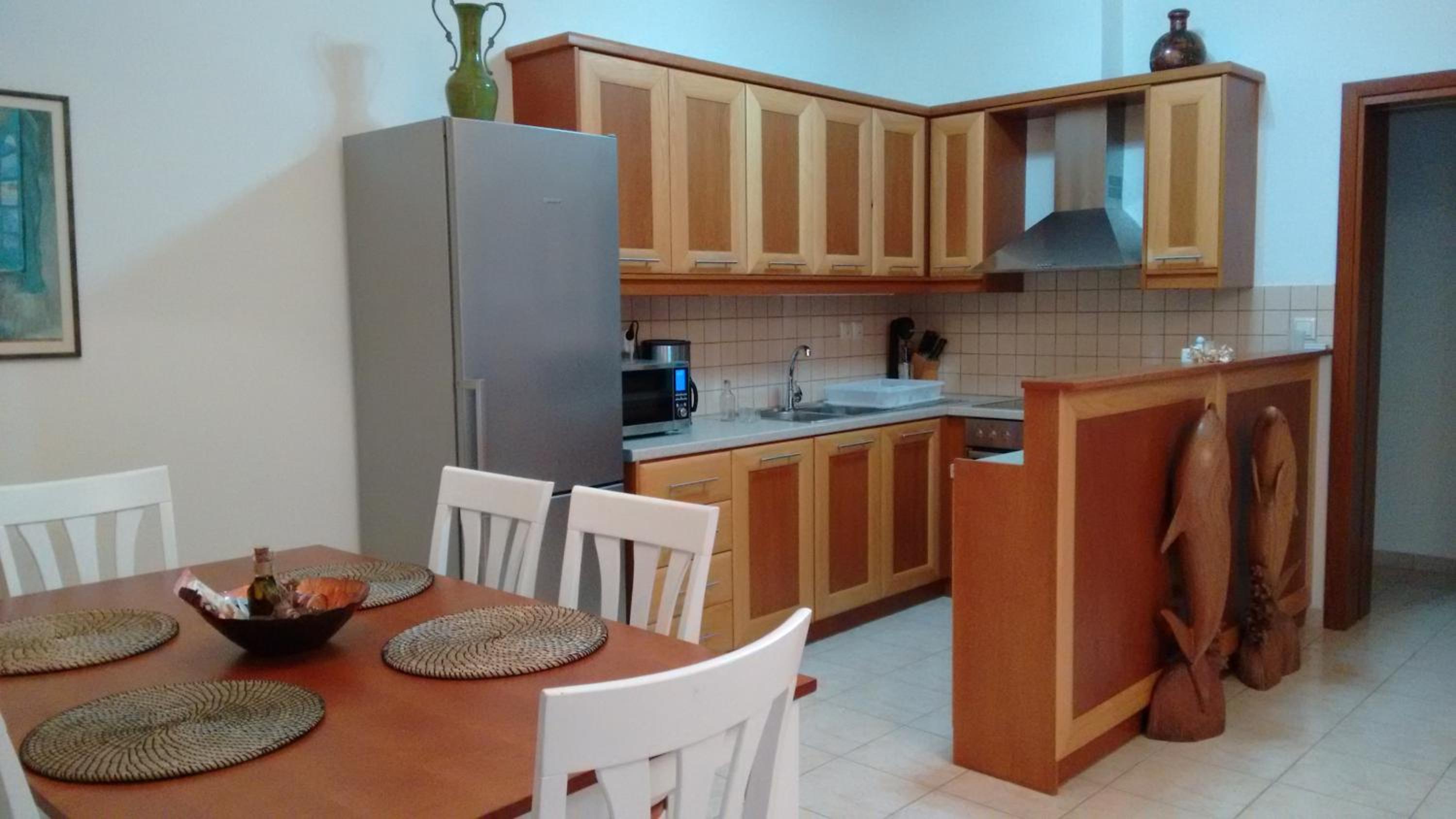 Tholos Bay Suites