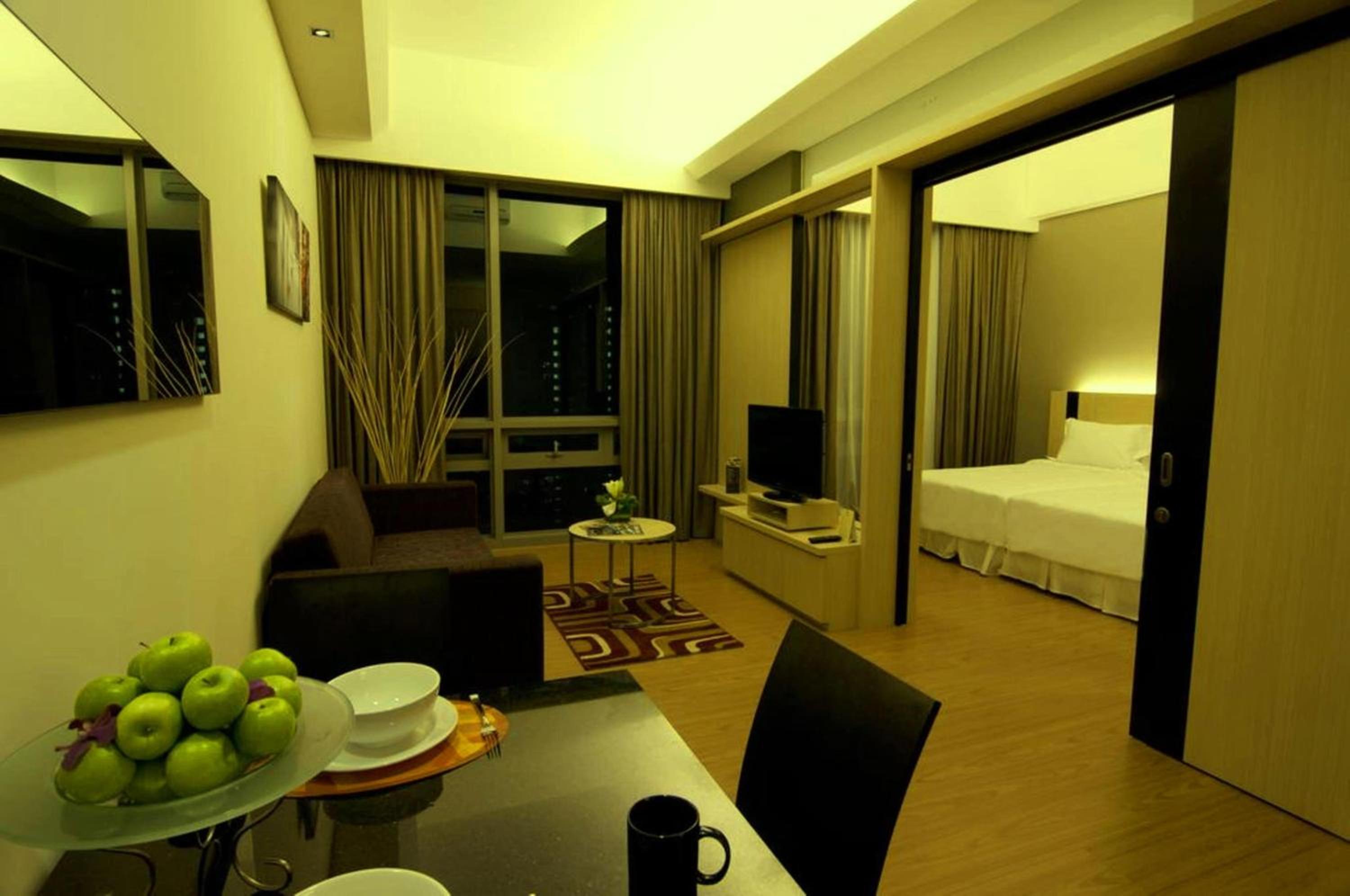 SS Suites Swiss Garden Residences
