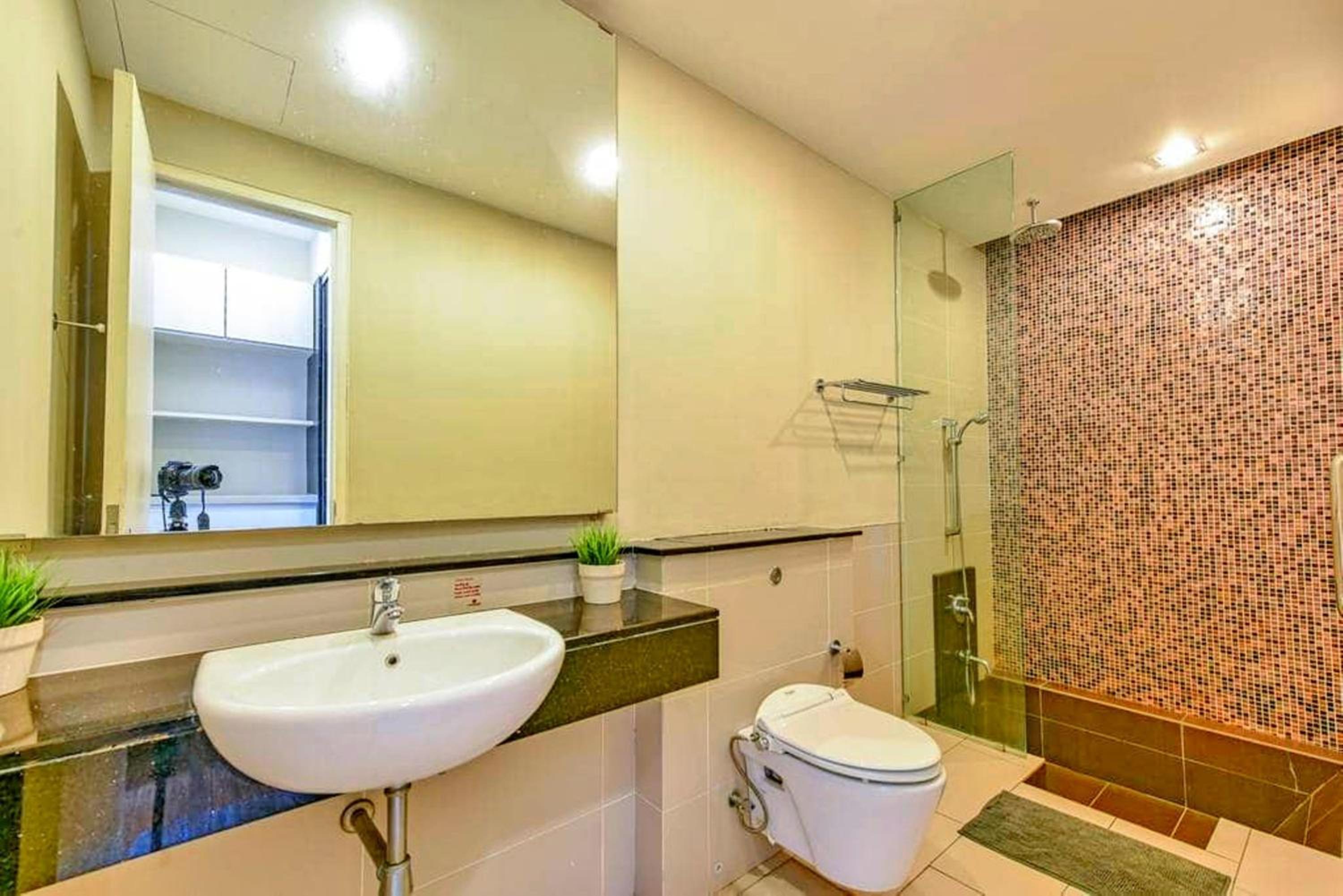 SS Suites Swiss Garden Residences