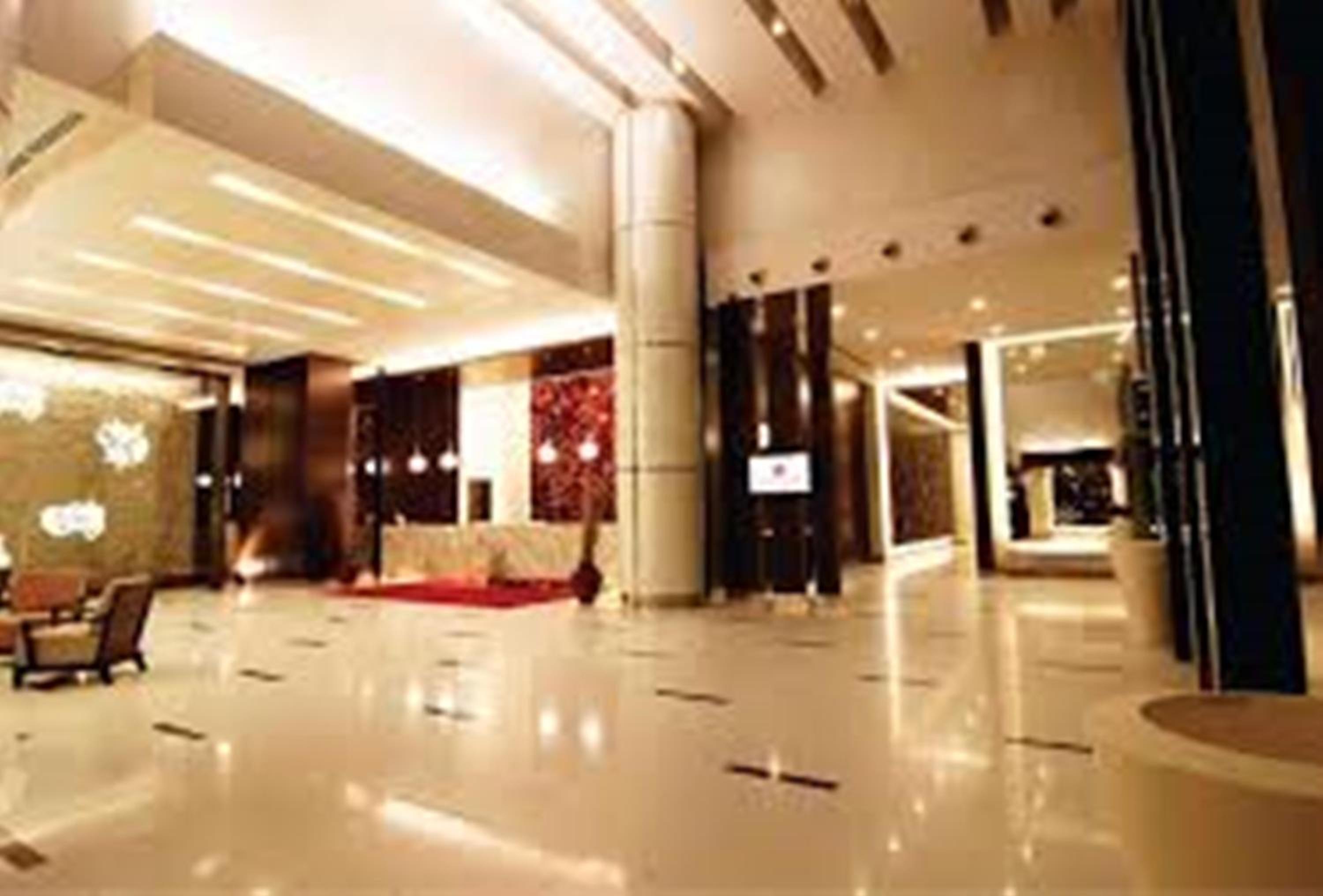 SS Suites Swiss Garden Residences