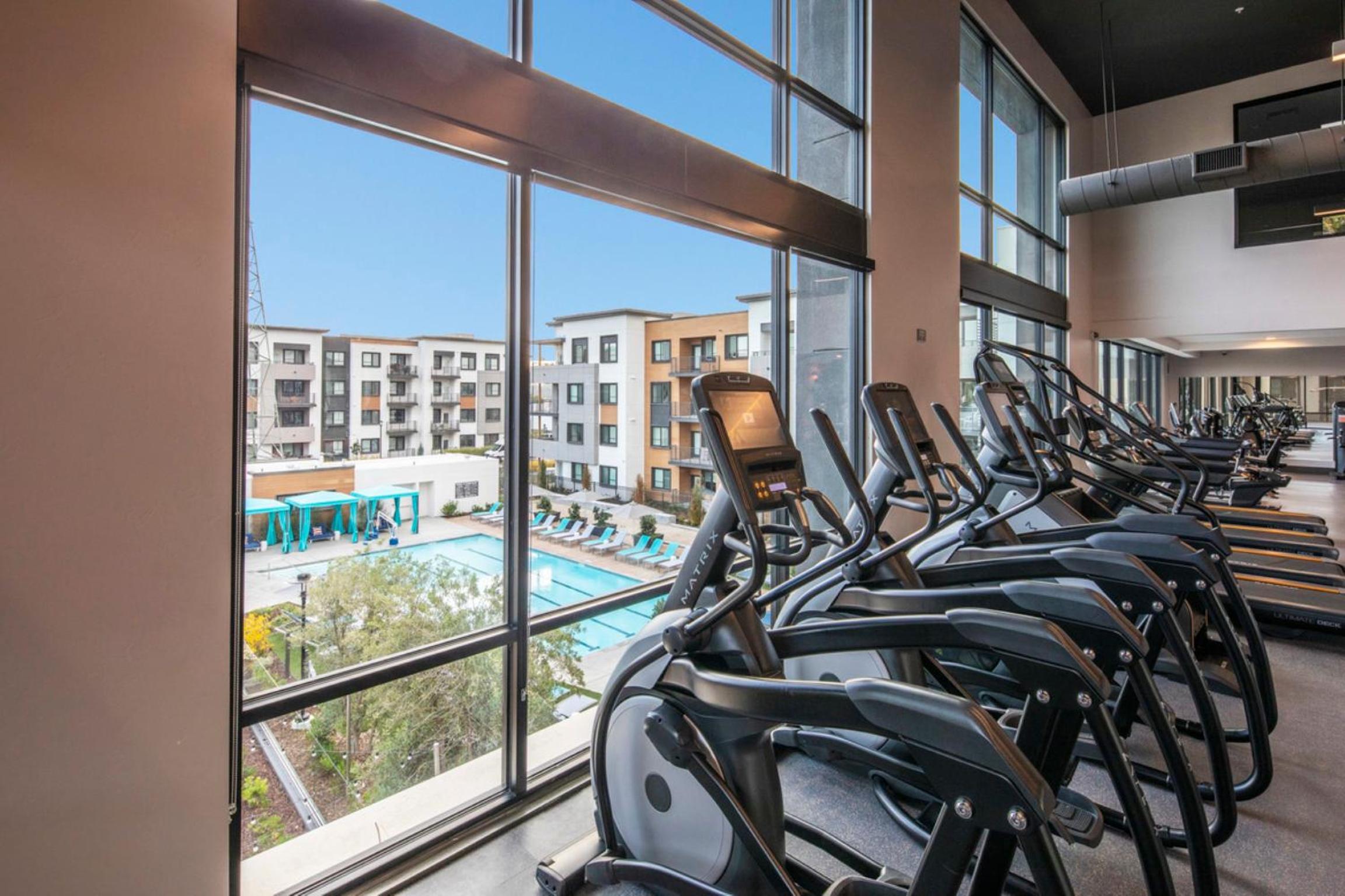 Global Luxury Suites in Menlo Park