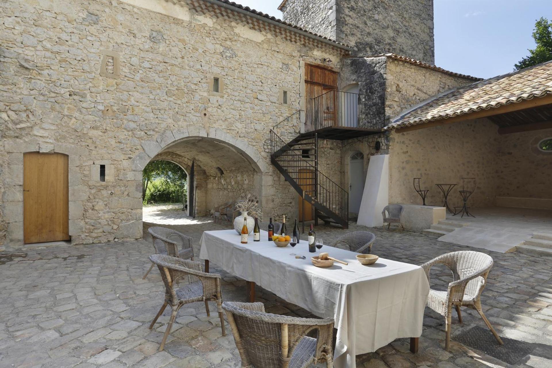 Chateau de Montfroc