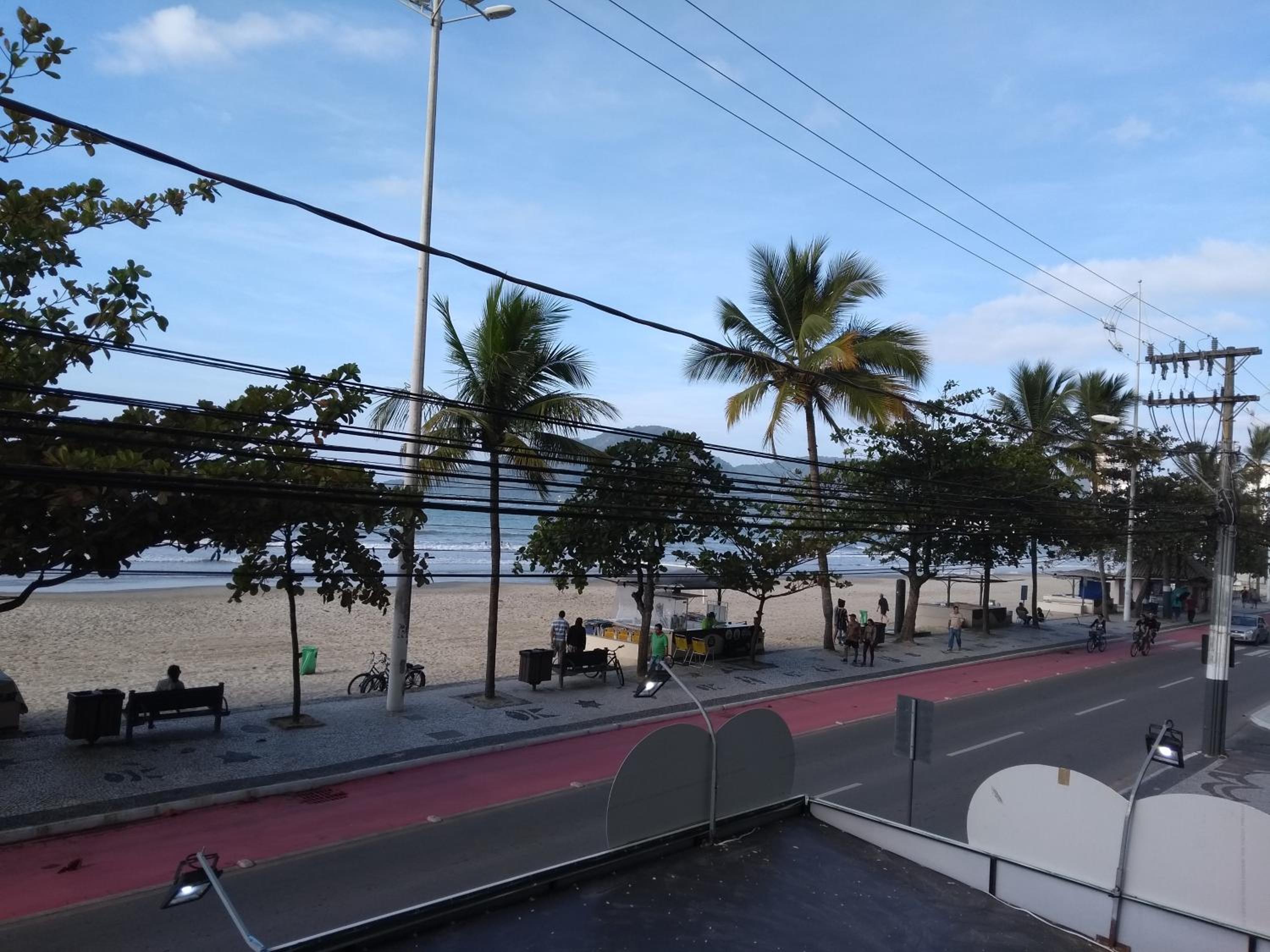 APTO. BEIRA MAR EM BAL. CAMBORIU