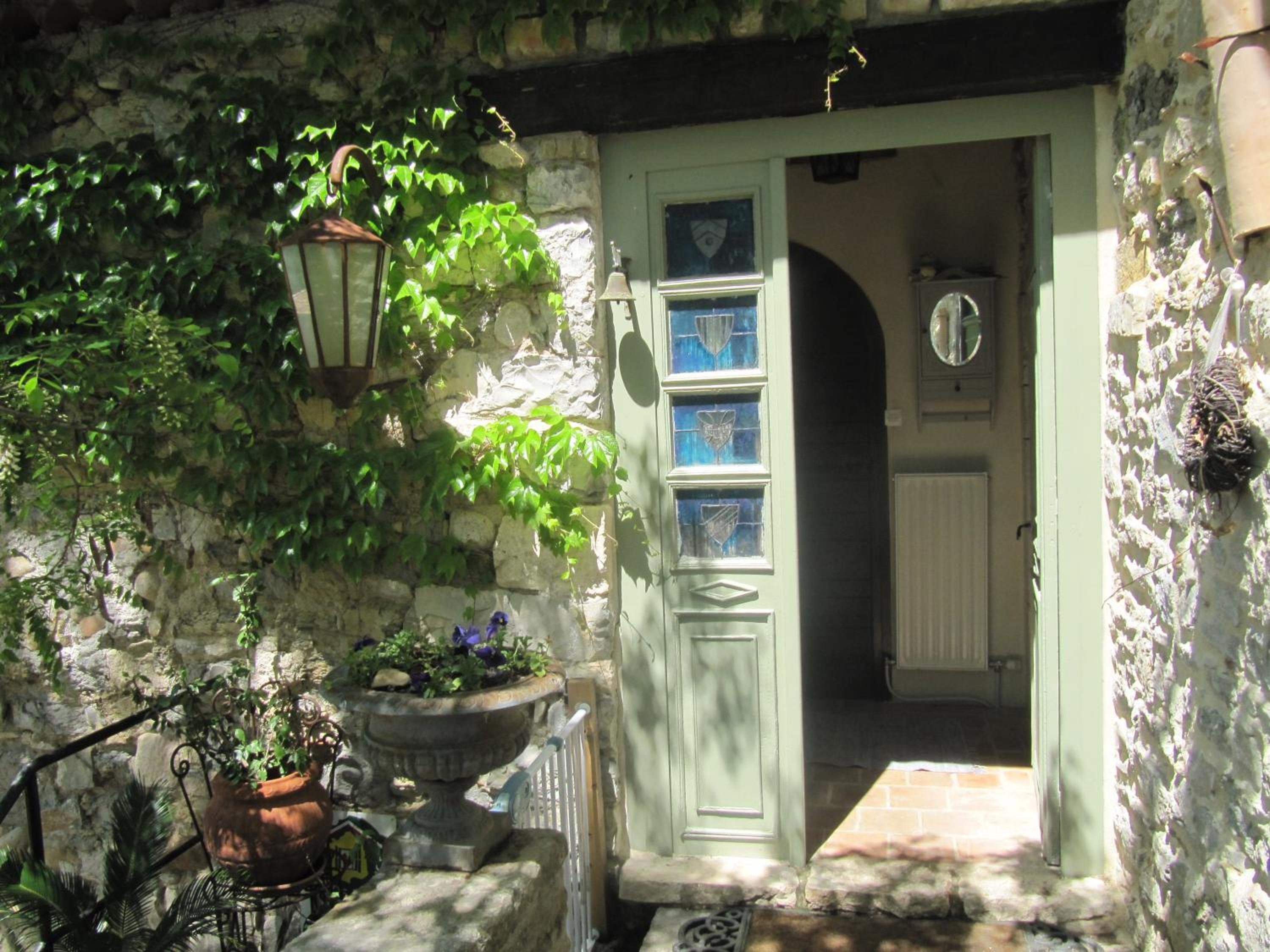 Photo 45