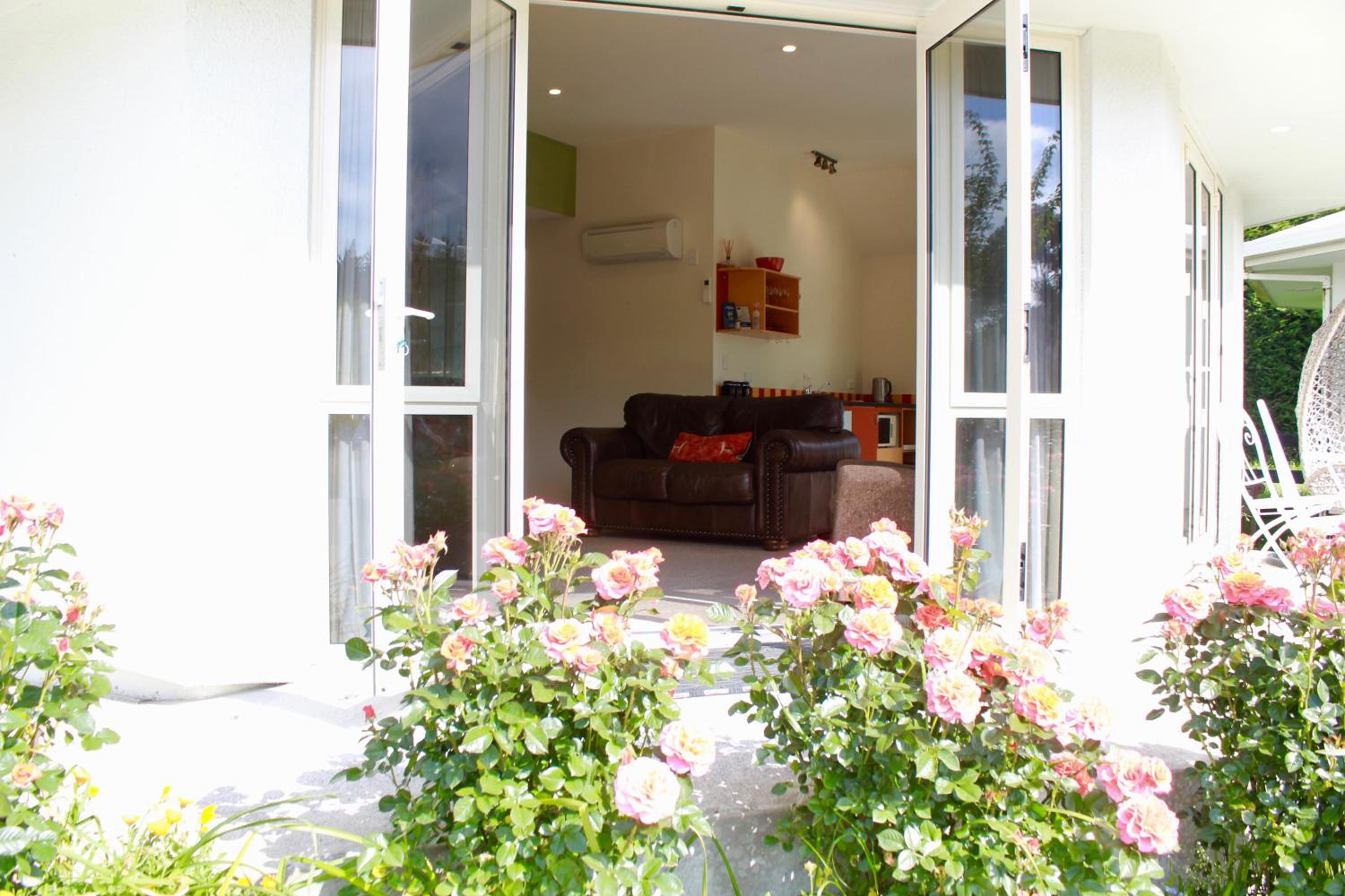 Silverstream Alpaca Farmstay & Tour