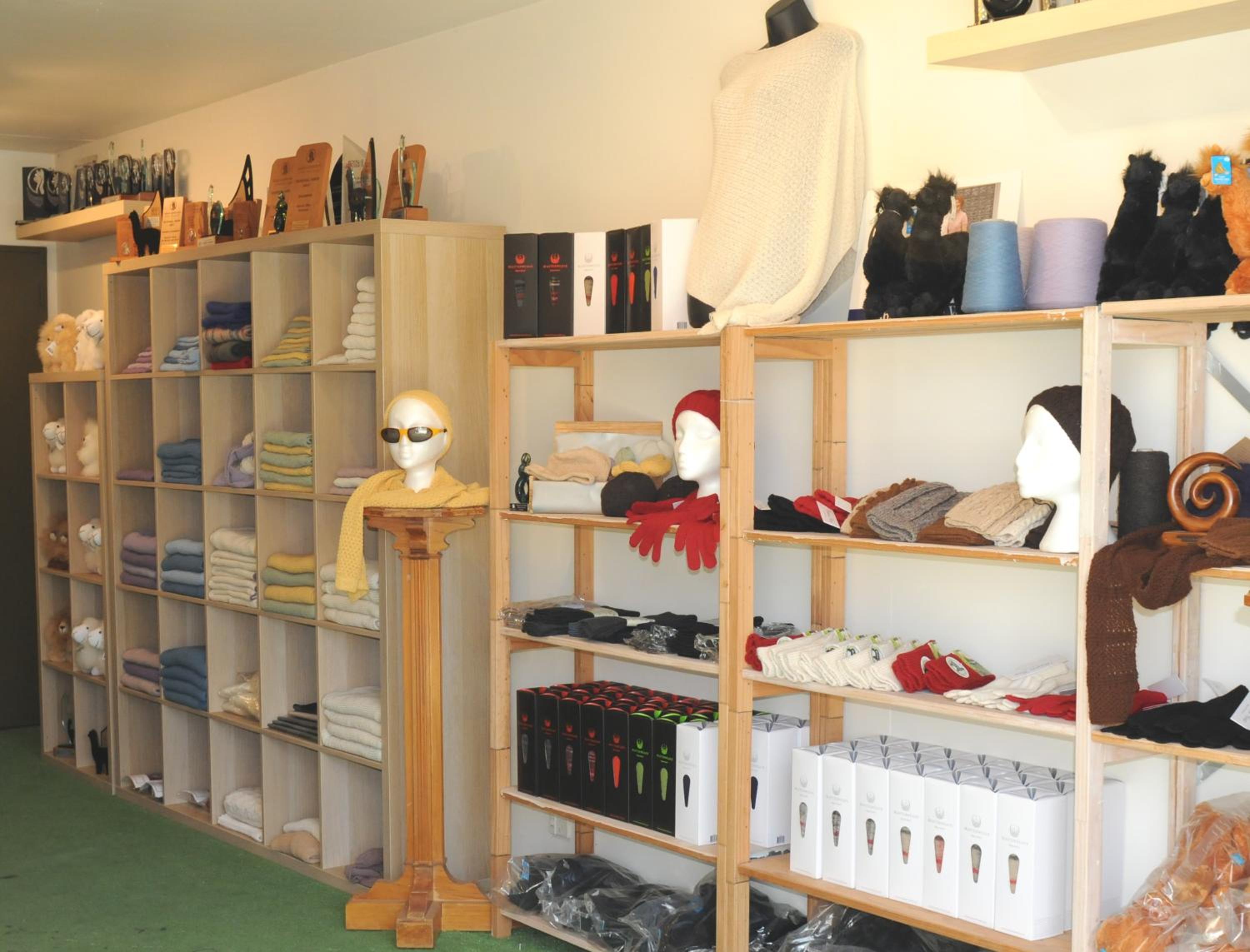 Silverstream Alpaca Farmstay & Tour