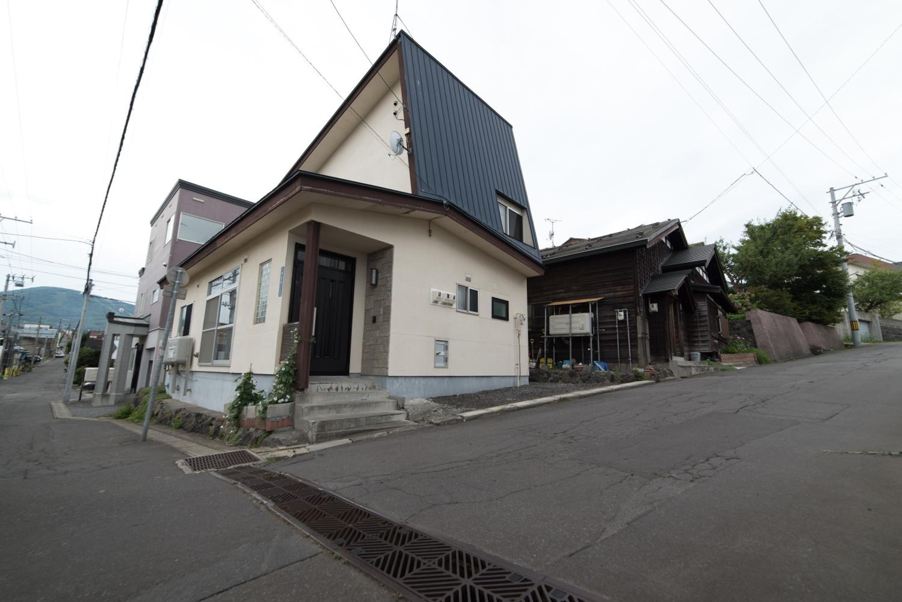 Photo 8