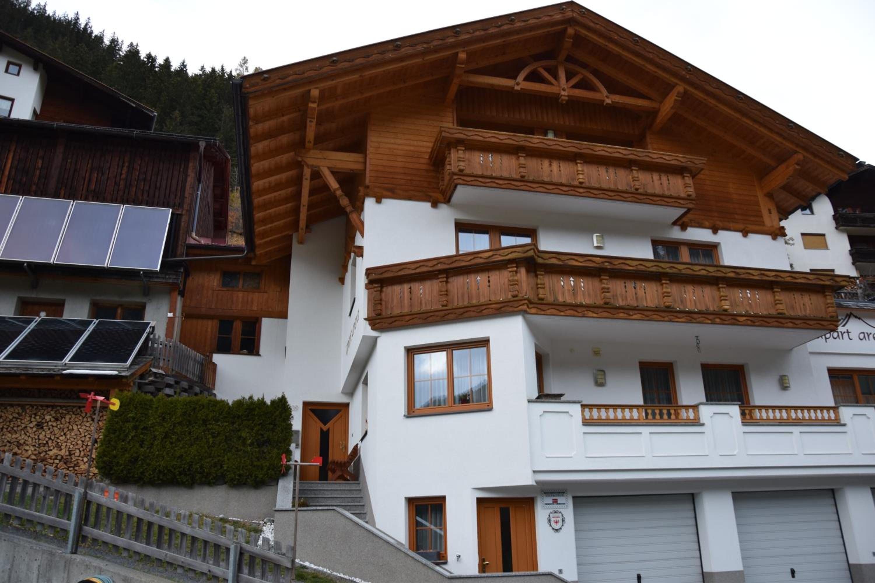 Apart Arera view 3