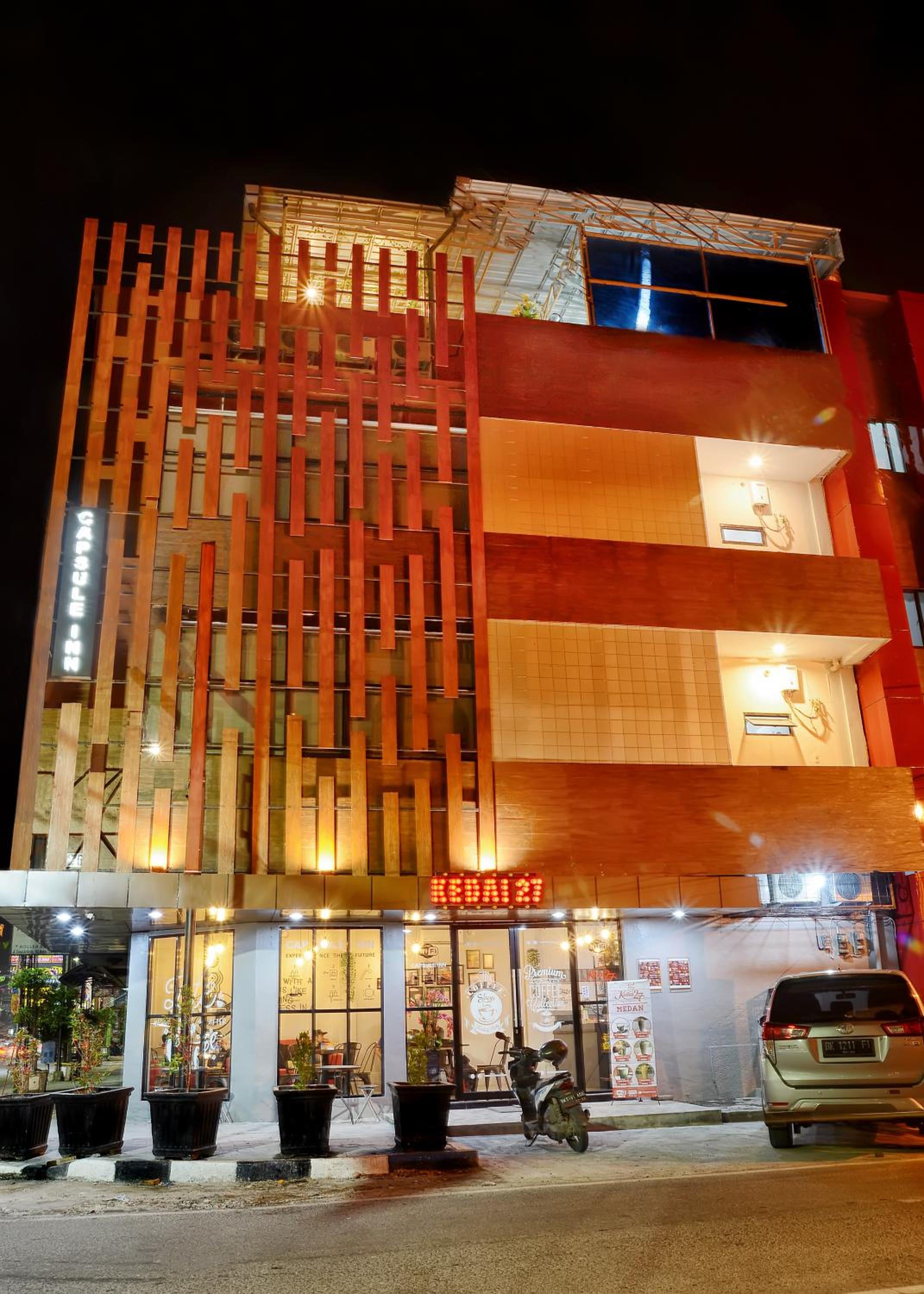 RedDoorz Hostel @ Capsule Inn Medan, photo 12