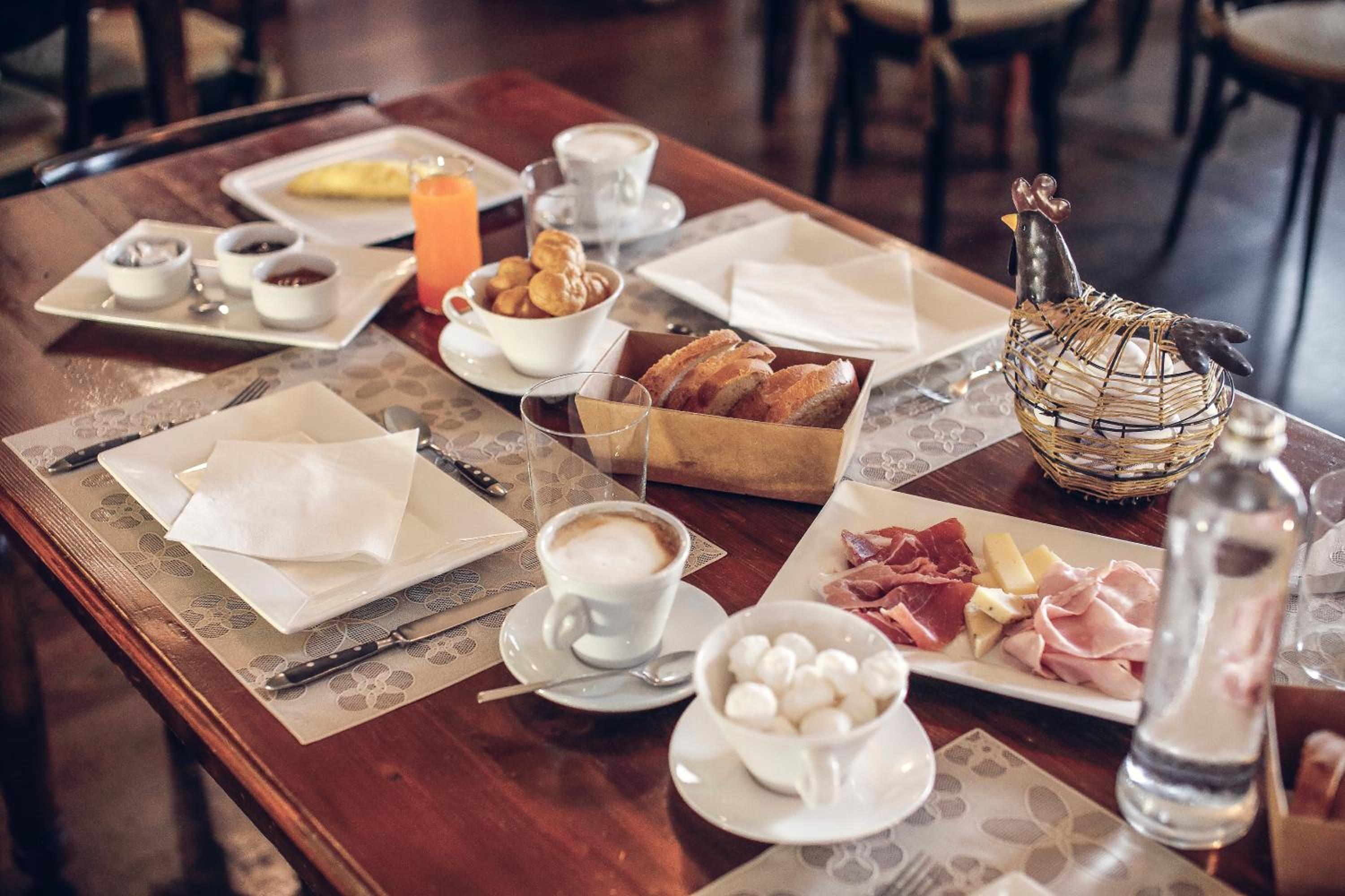 dining