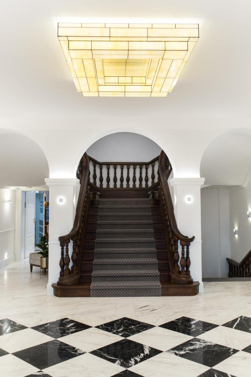 hotel reception
