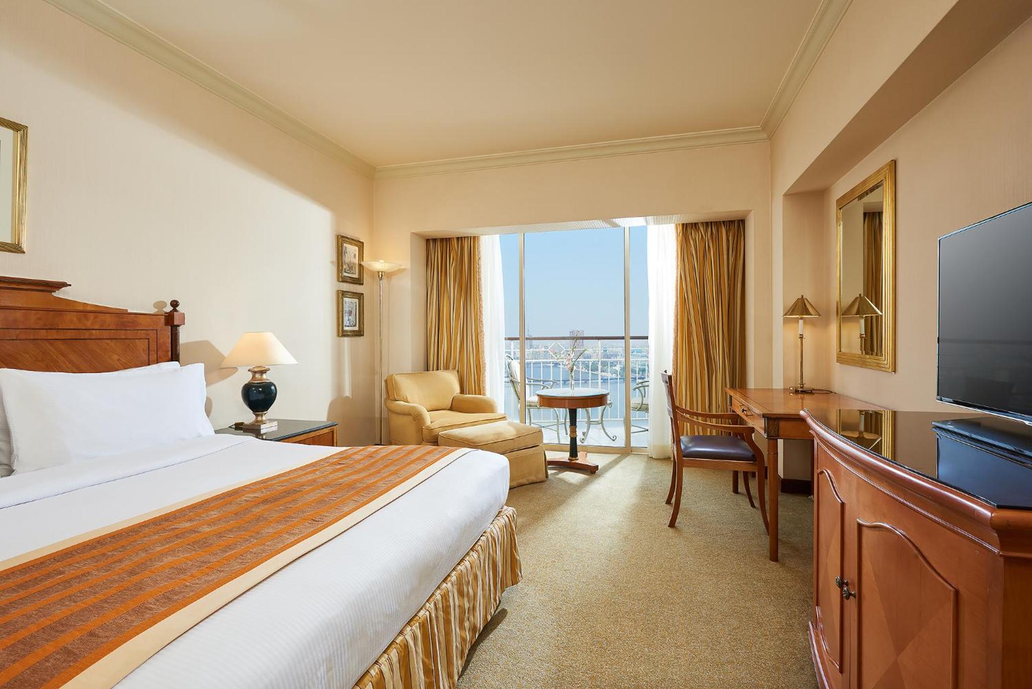 Hilton Cairo Grand Nile 75