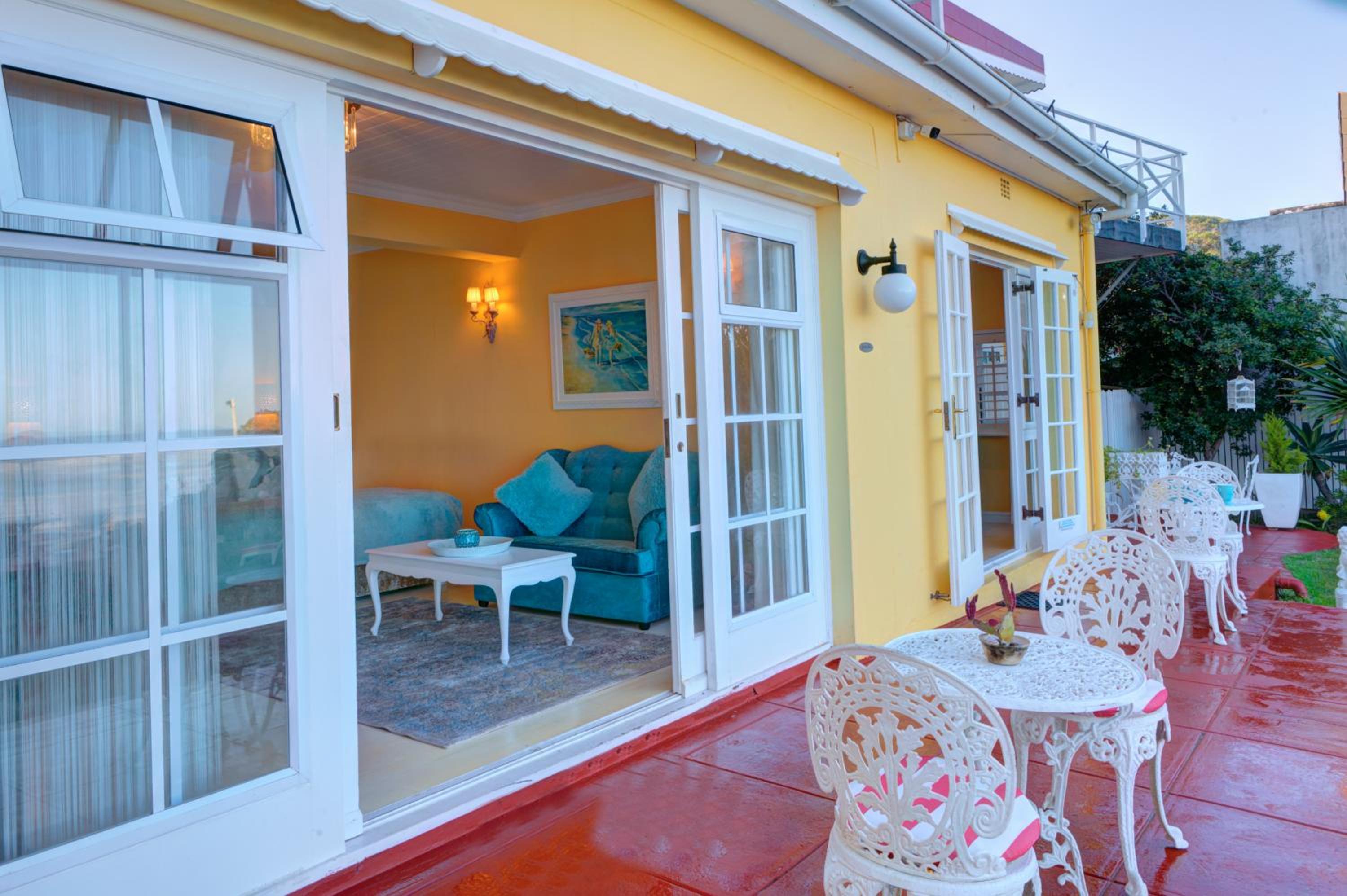 Haus am Strand - on the Beach