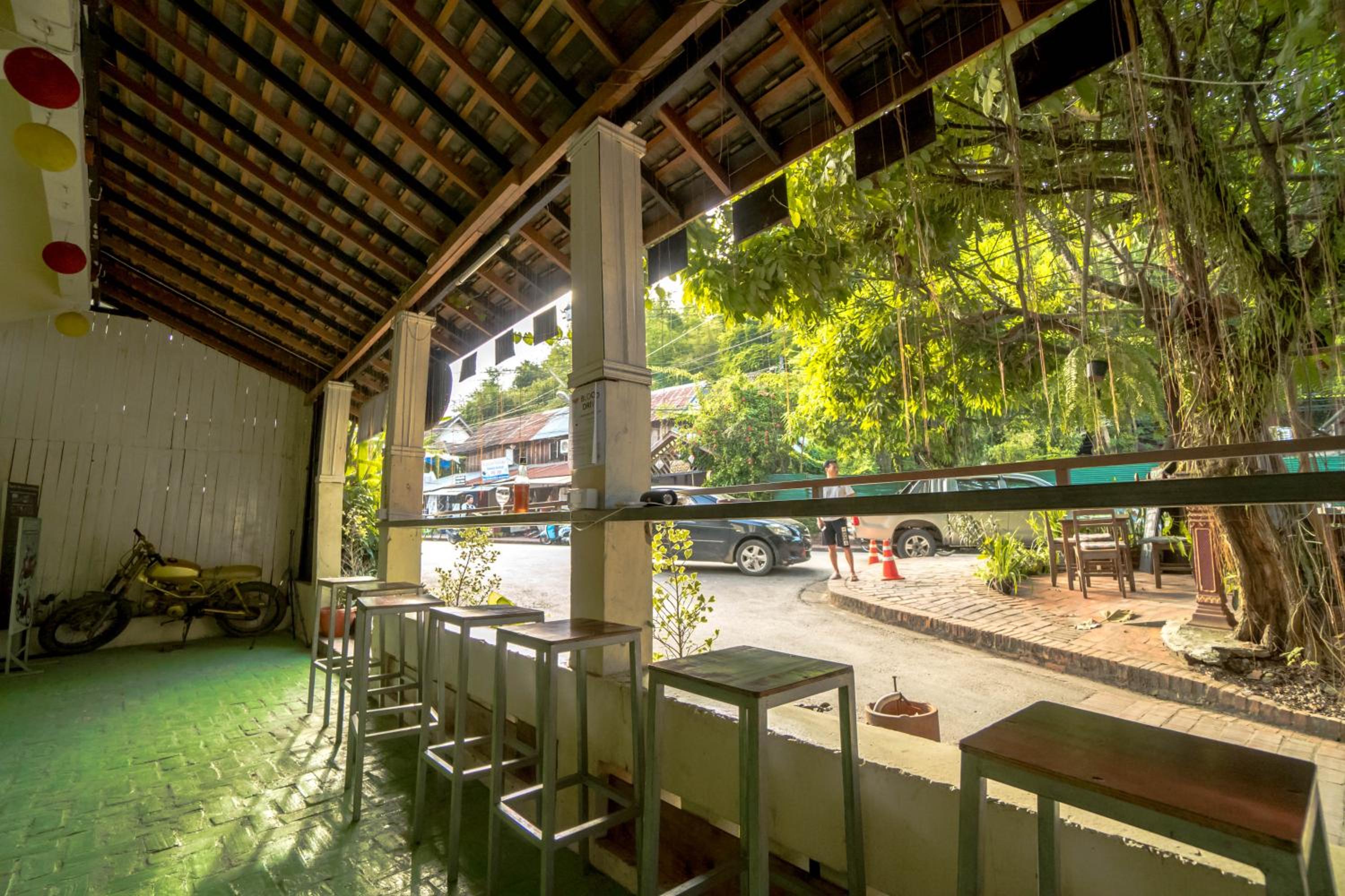 Luang Prabang Vacations - Y Not Laos Hostel - Property Image 32