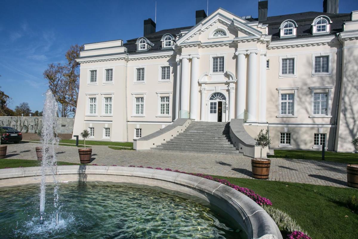 hotel building