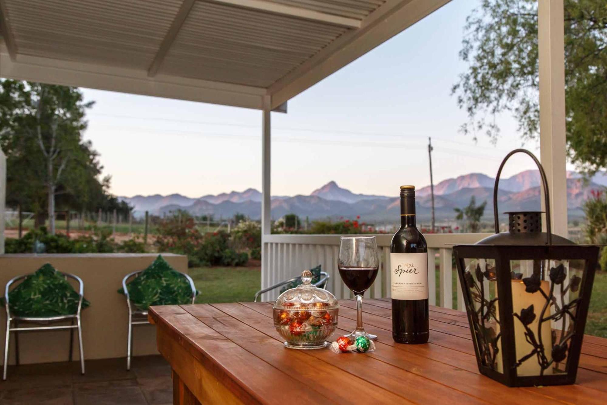 The Ostrich Barons Palace - Hazenjacht Karoo Lifestyle view 4