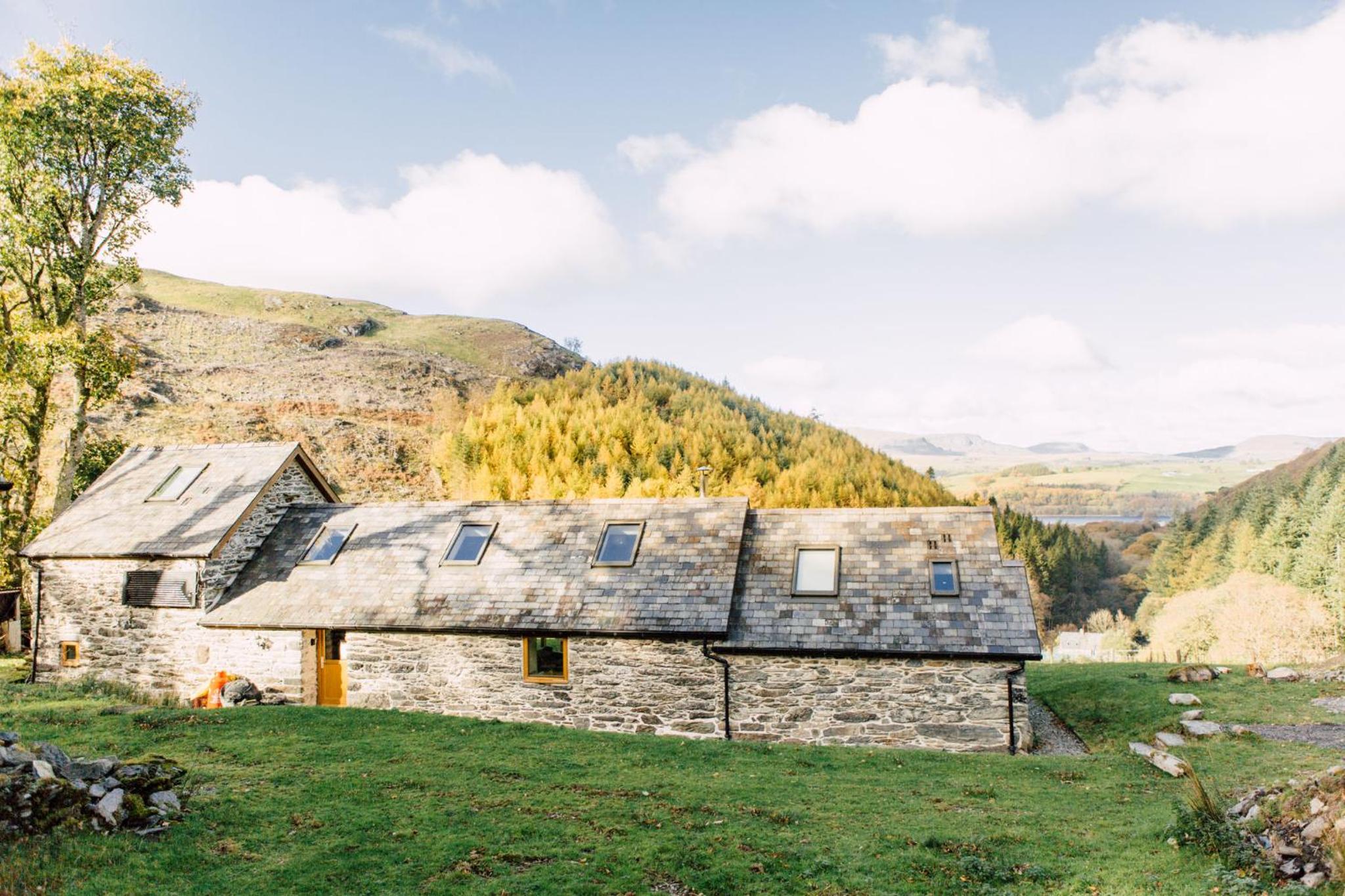 Glyn Mawr Barn view 4