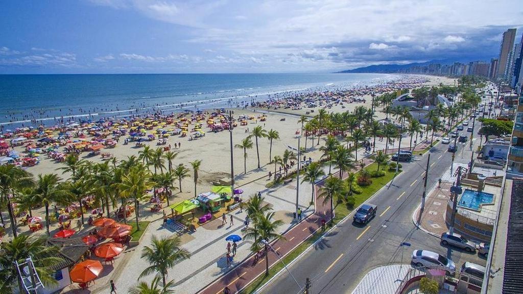 Apartamento á 2 minutos da Praia