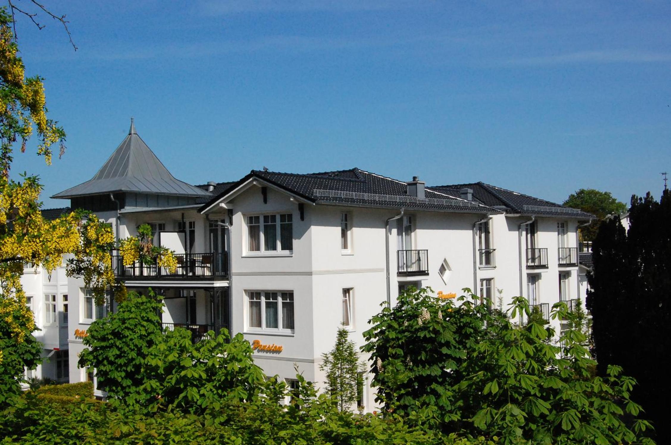 Pension Sanddorn mit Café Carlssons