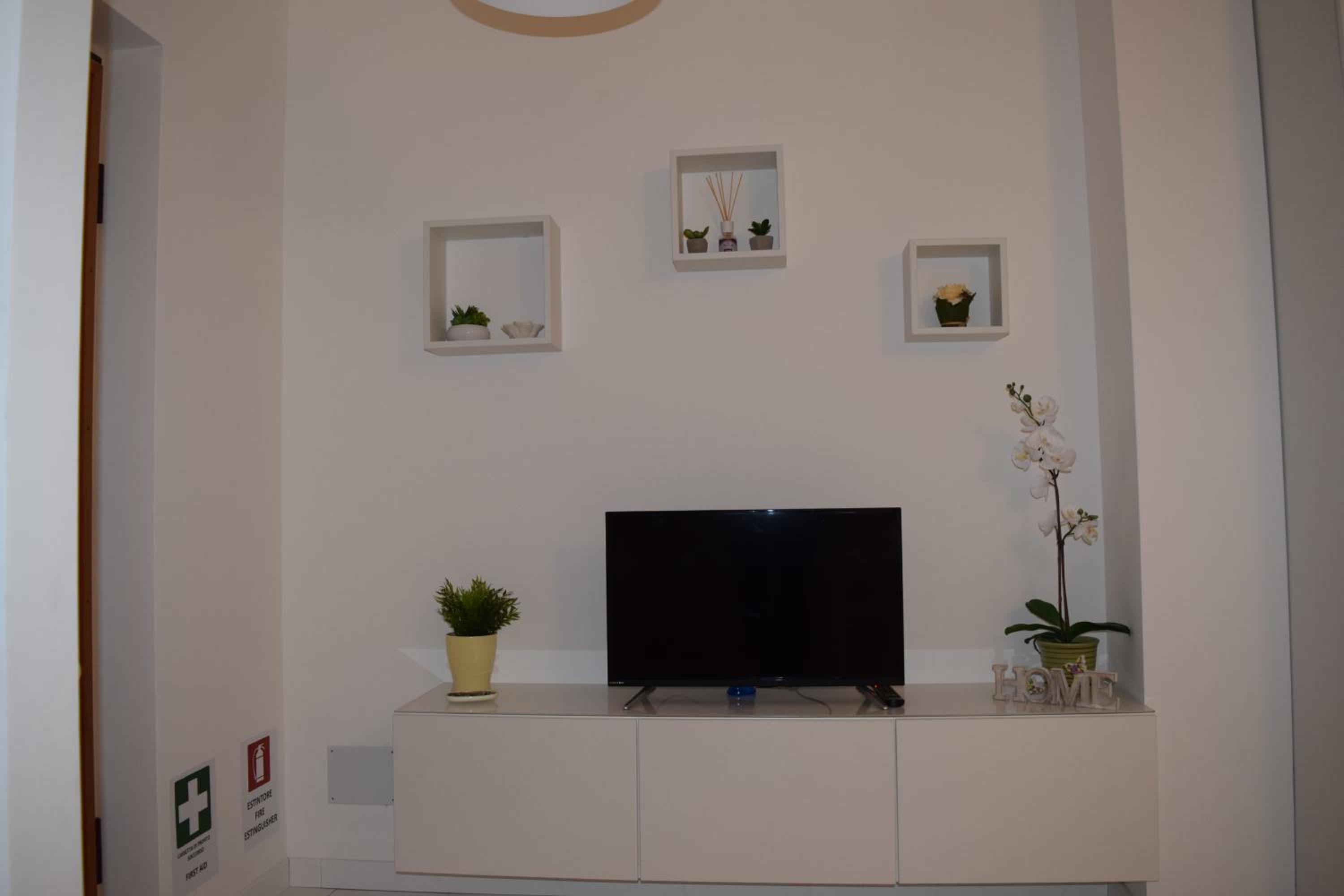 MC Malpensa Airport Home