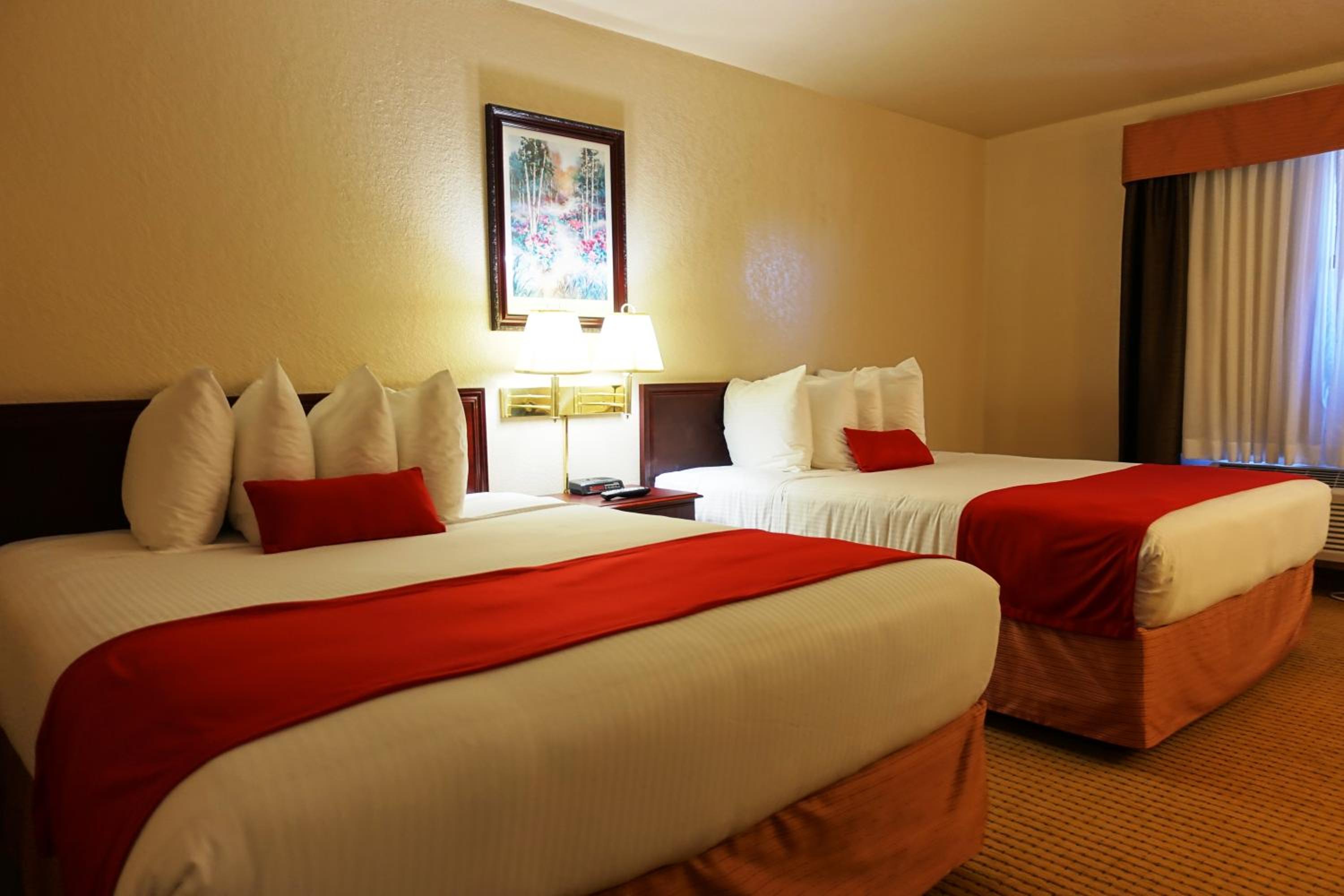 Gold Circle Inn