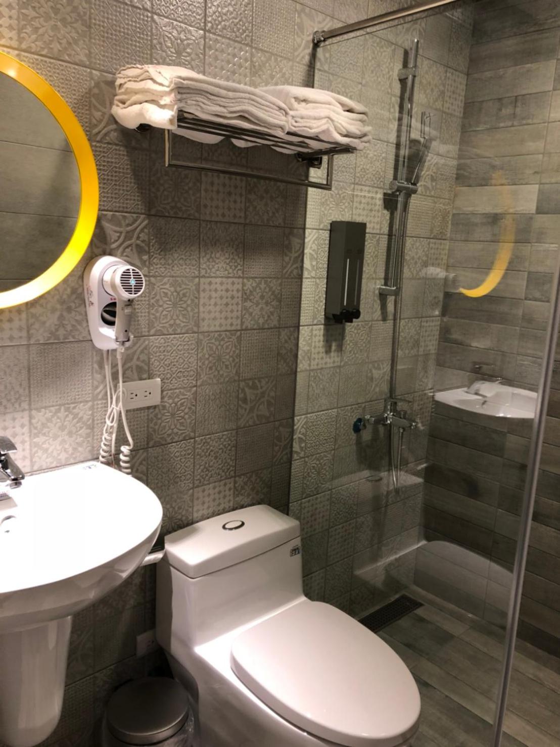 Jiufen HappyLand B&B