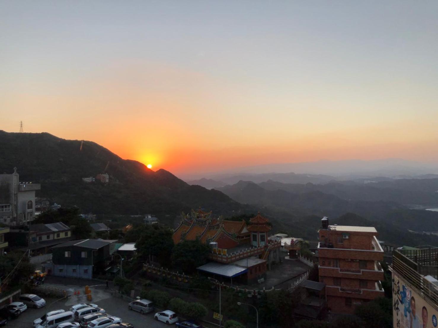 Jiufen HappyLand B&B