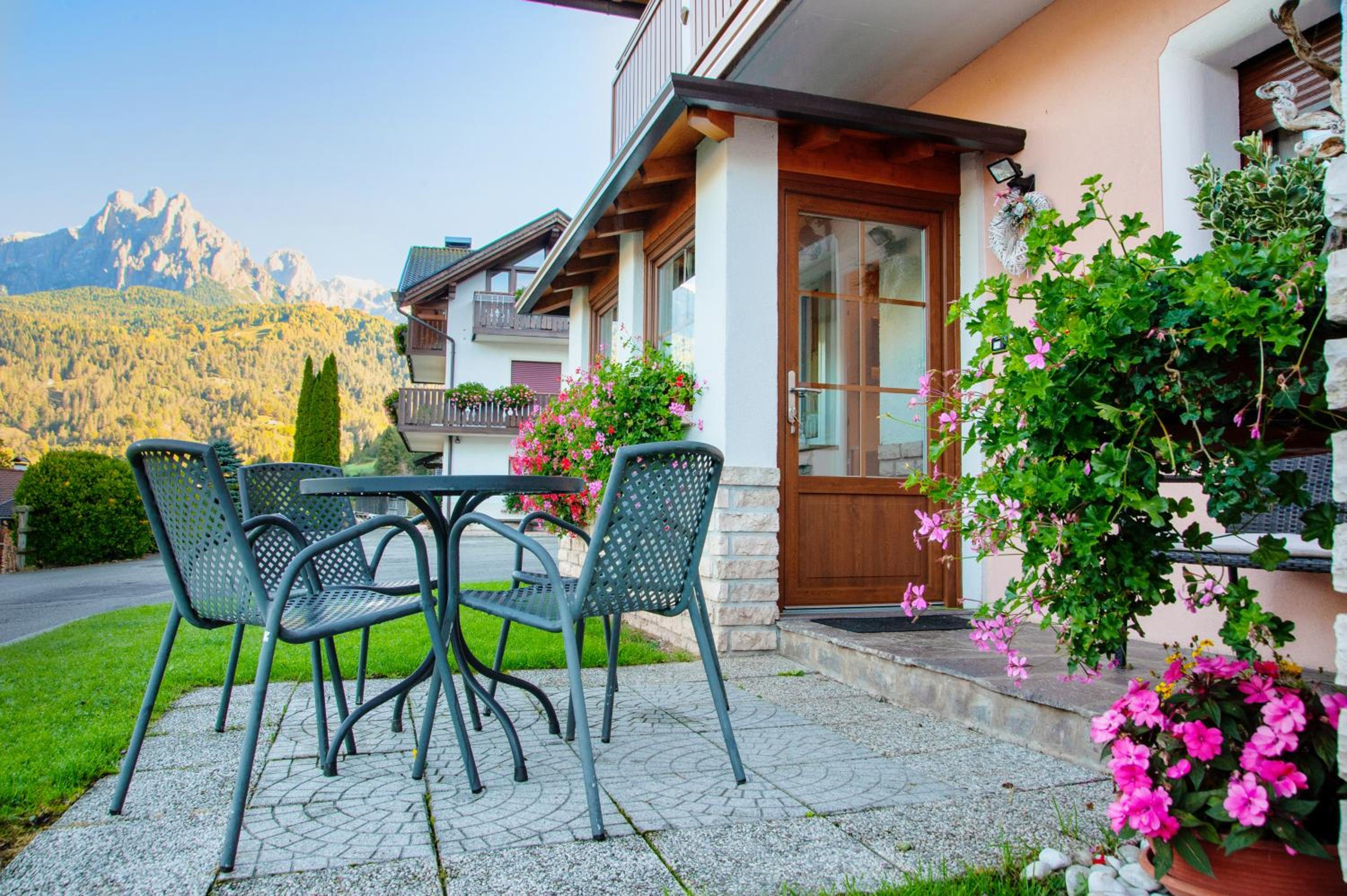 Casa Gabriella view 3
