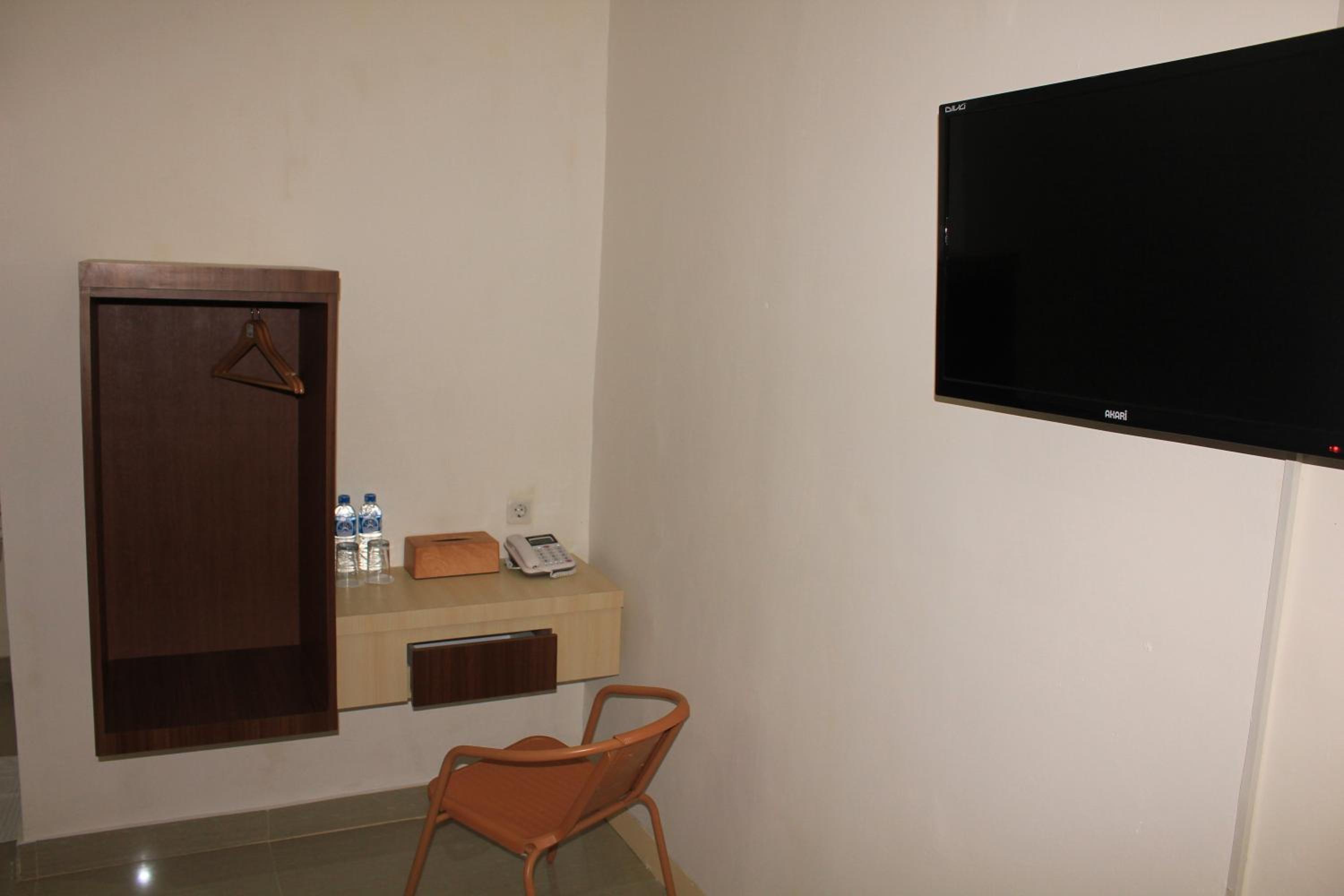 Mel's Inn Manado