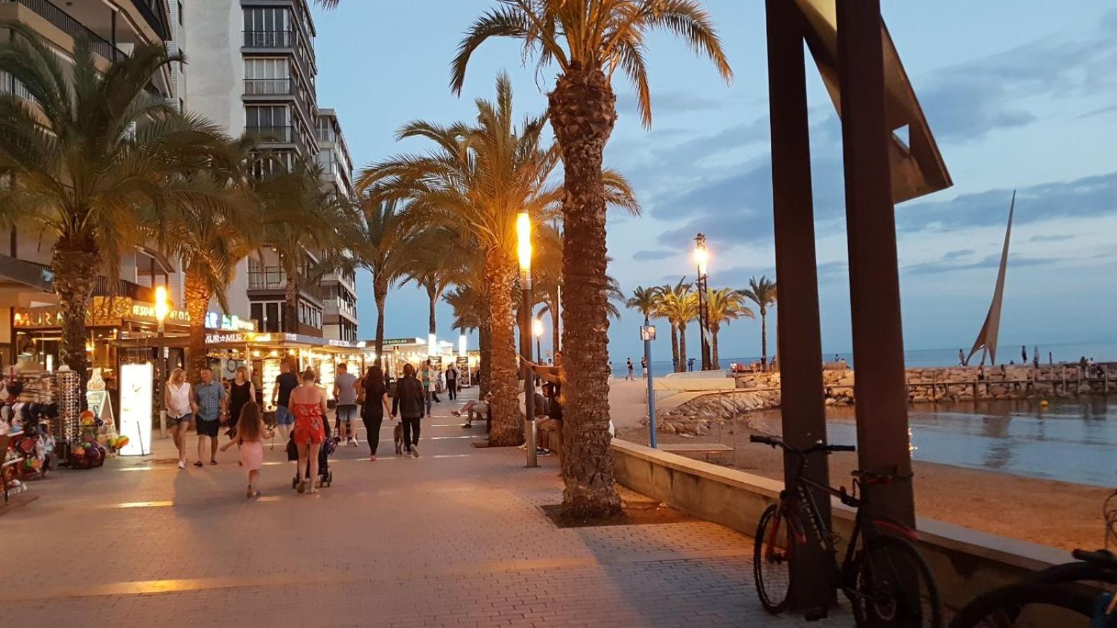 Bonito piso en centro de Salou - Port Aventura view 4