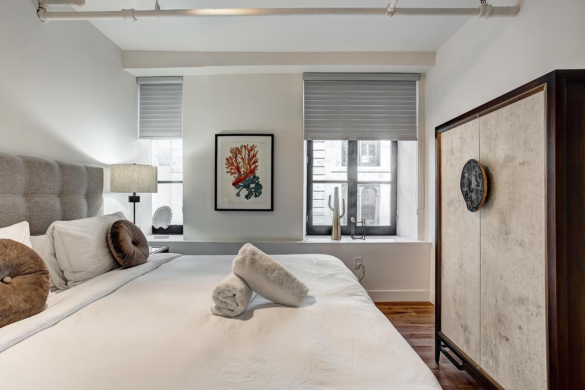 Saint Sulpice Lofts by Bakan - Old Montreal