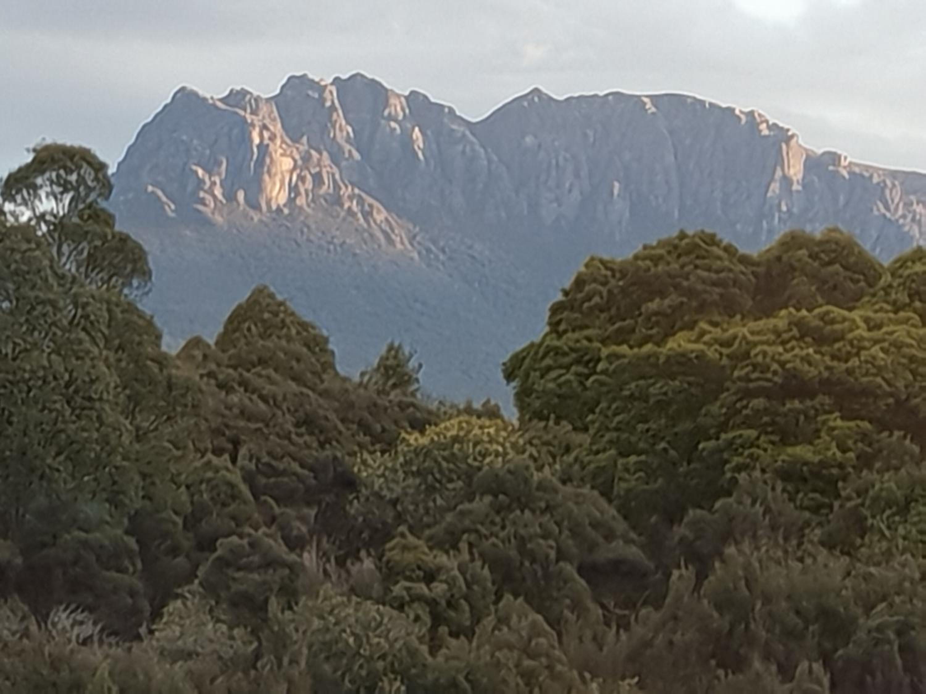 Tullah HideAway