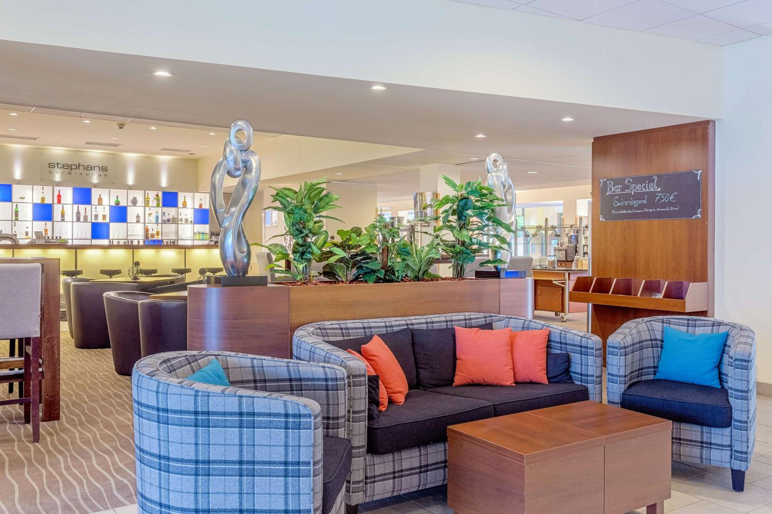 Offenbach Vacations - Best Western Macrander Hotel Frankfurt/Kaiserlei - Property Image 8