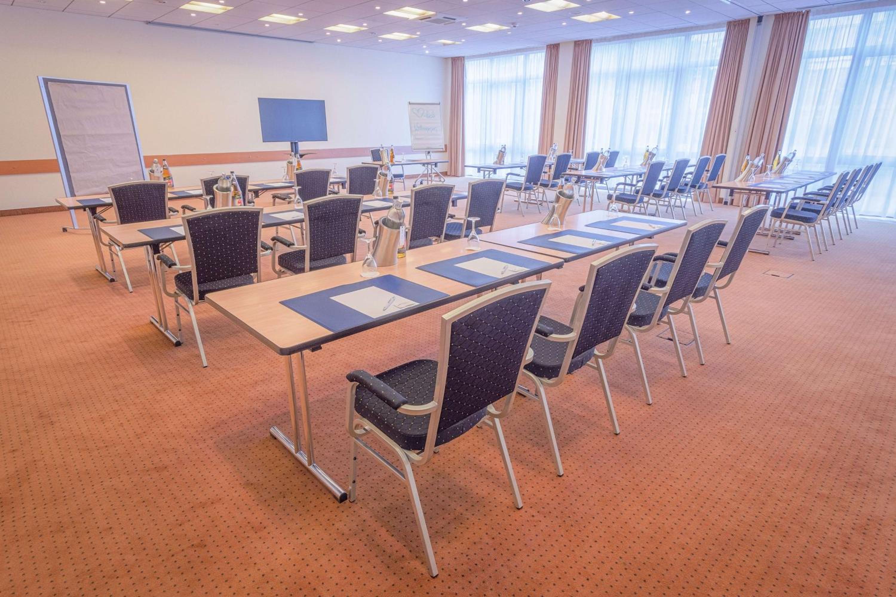 Offenbach Vacations - Best Western Macrander Hotel Frankfurt/Kaiserlei - Property Image 12