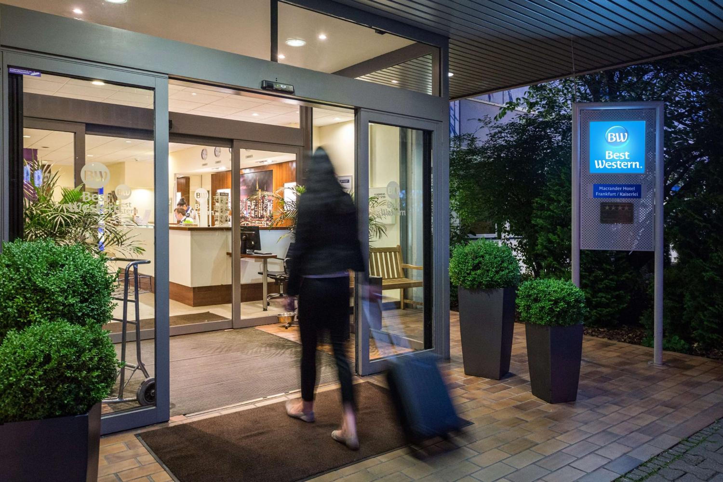 Offenbach Vacations - Best Western Macrander Hotel Frankfurt/Kaiserlei - Property Image 4