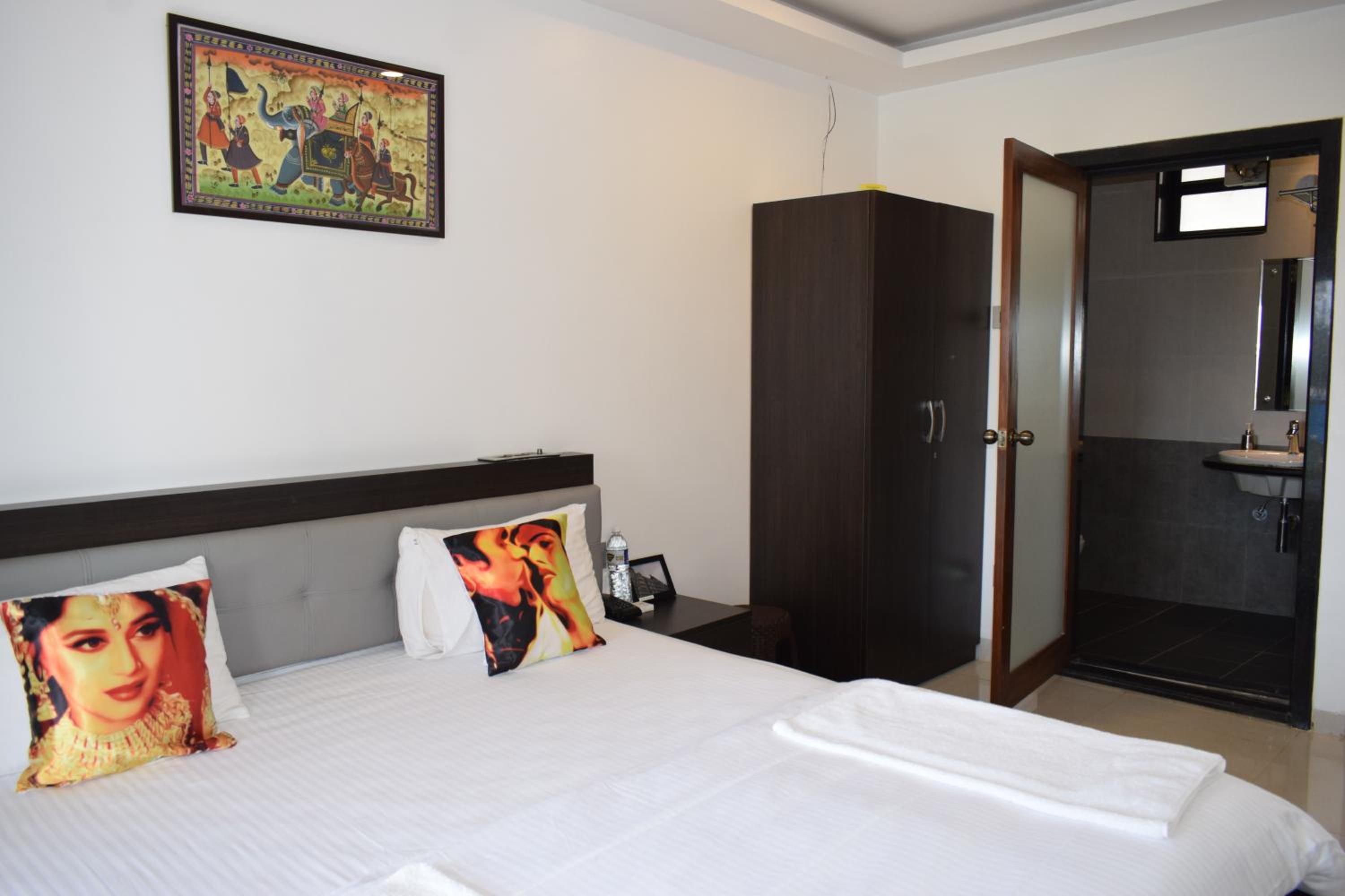 Athi Resorts