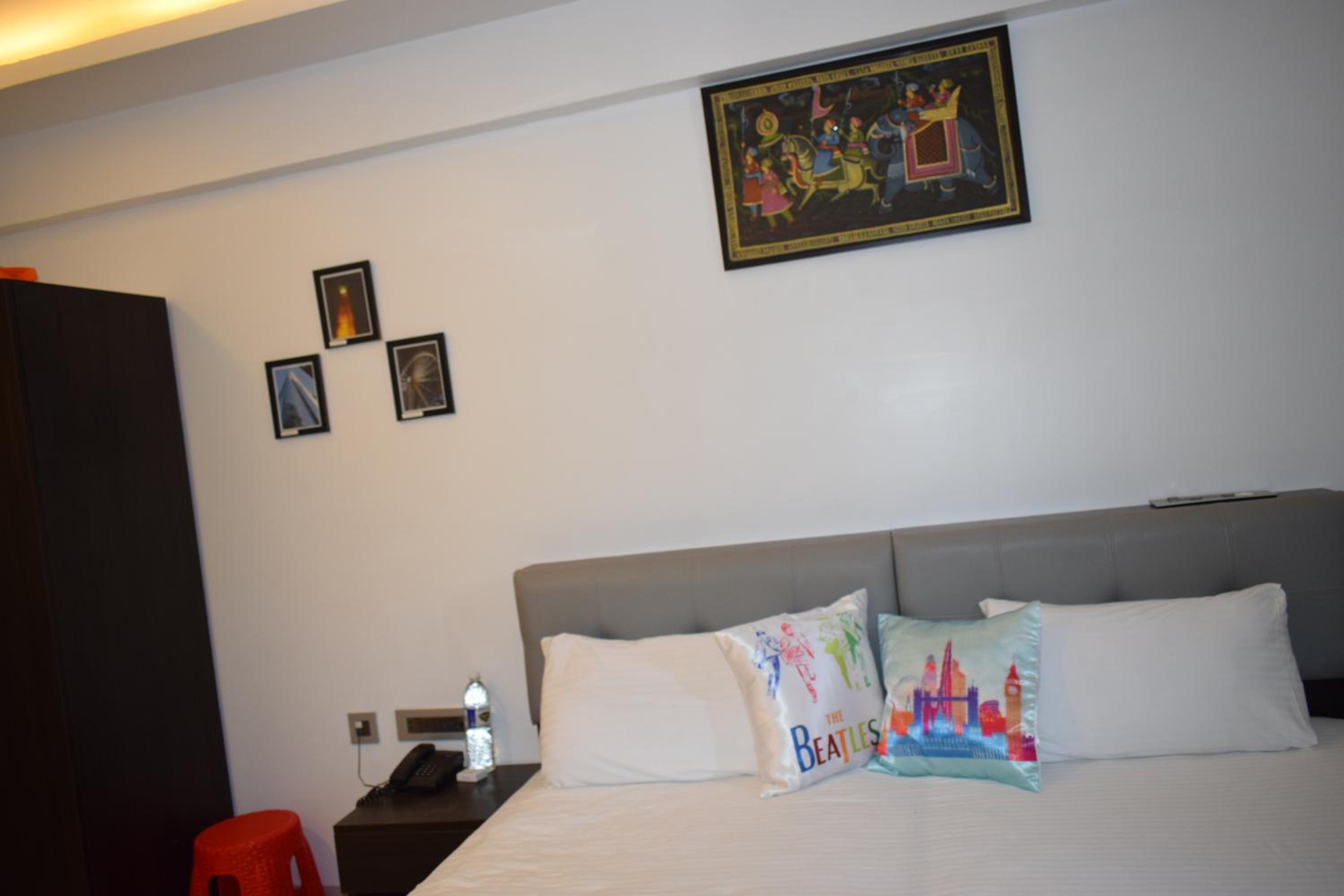 Athi Resorts
