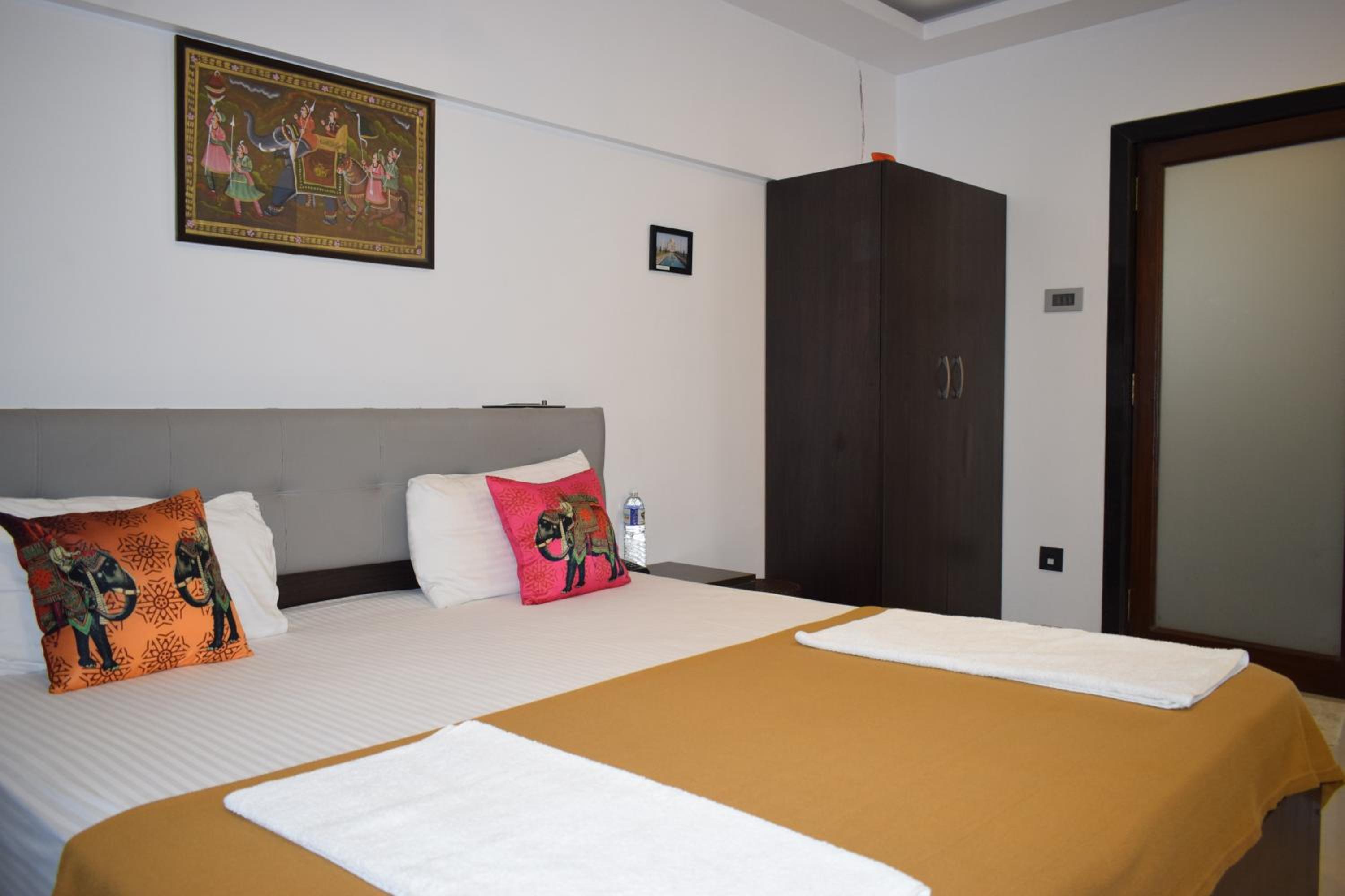 Athi Resorts