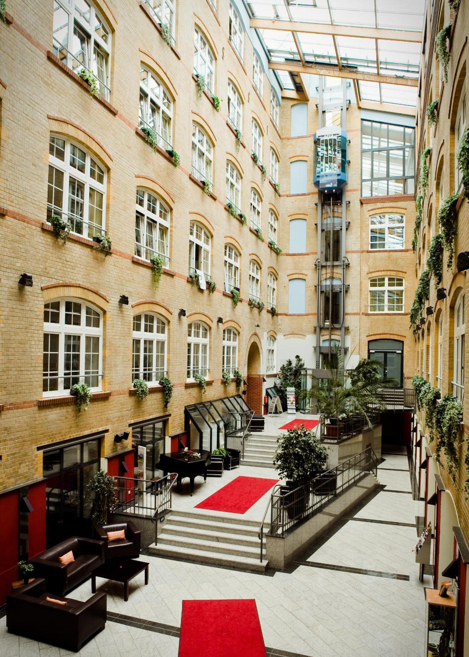 Singer109 Hostel, Hotel & Apartment — photo 15
