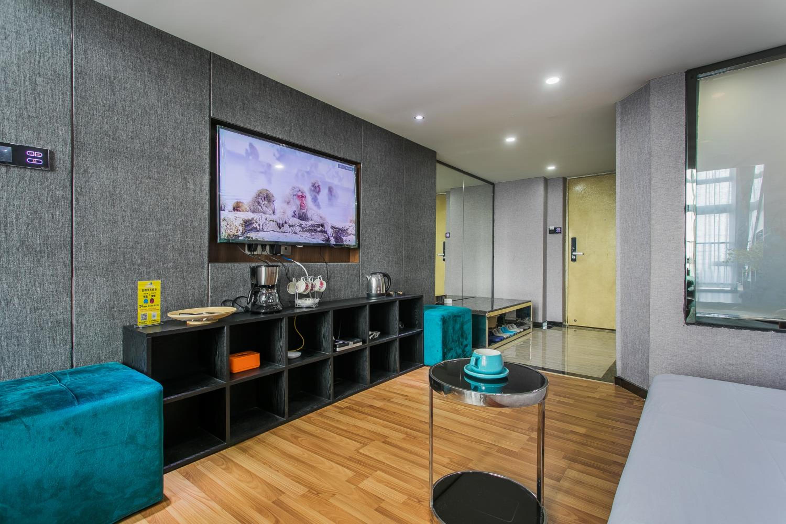 Lavendar Duplex Apartment