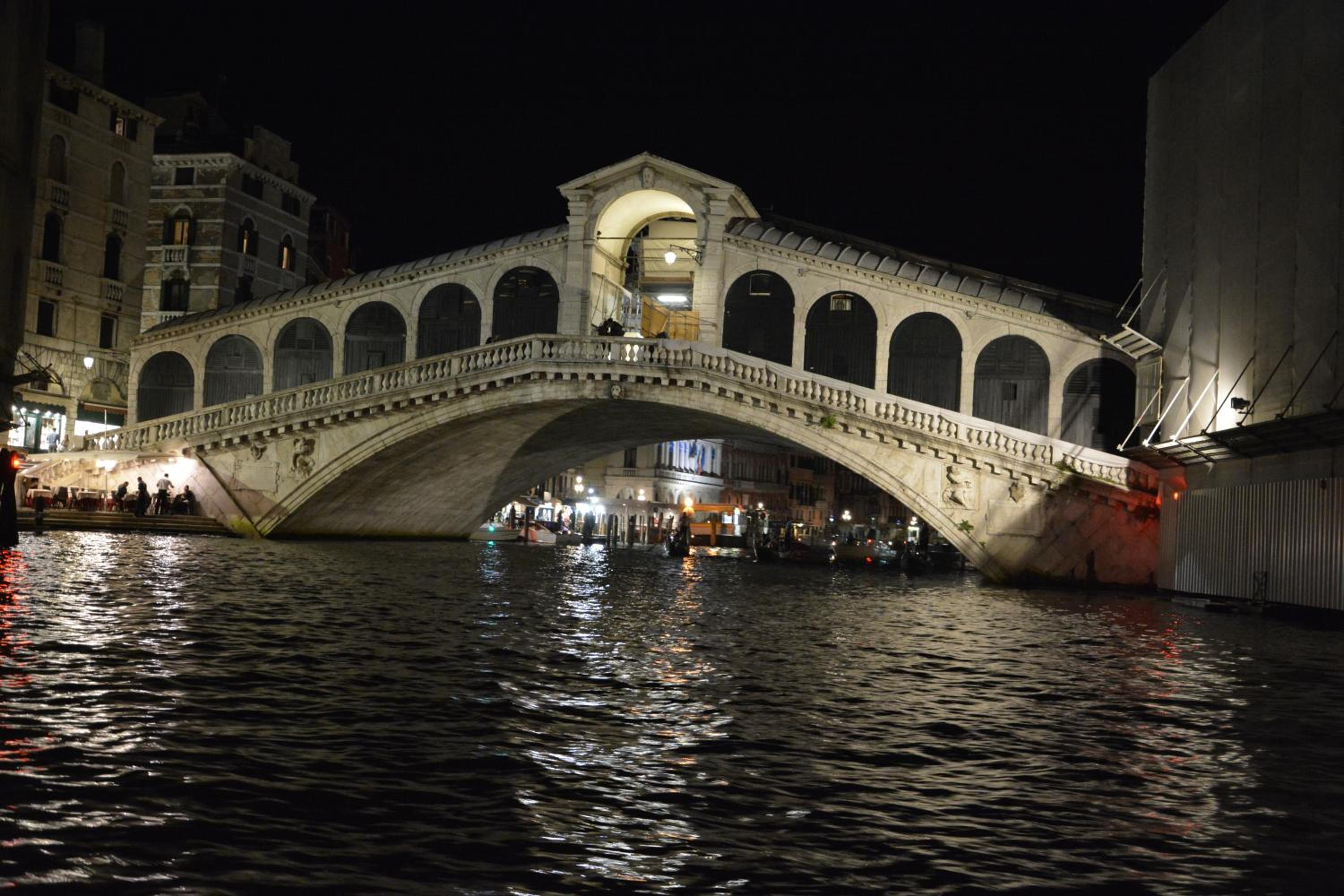 A CASA DI PEPLIS