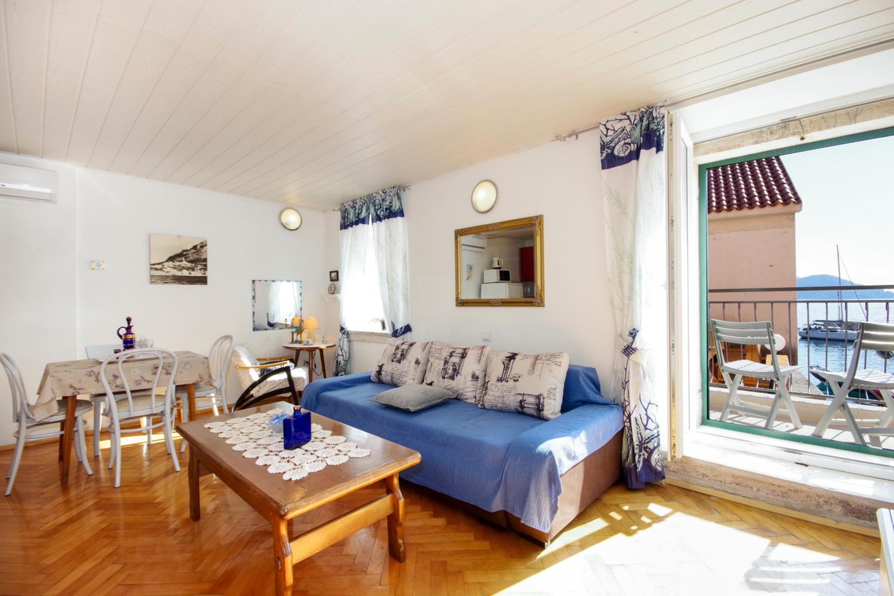 Photo 82