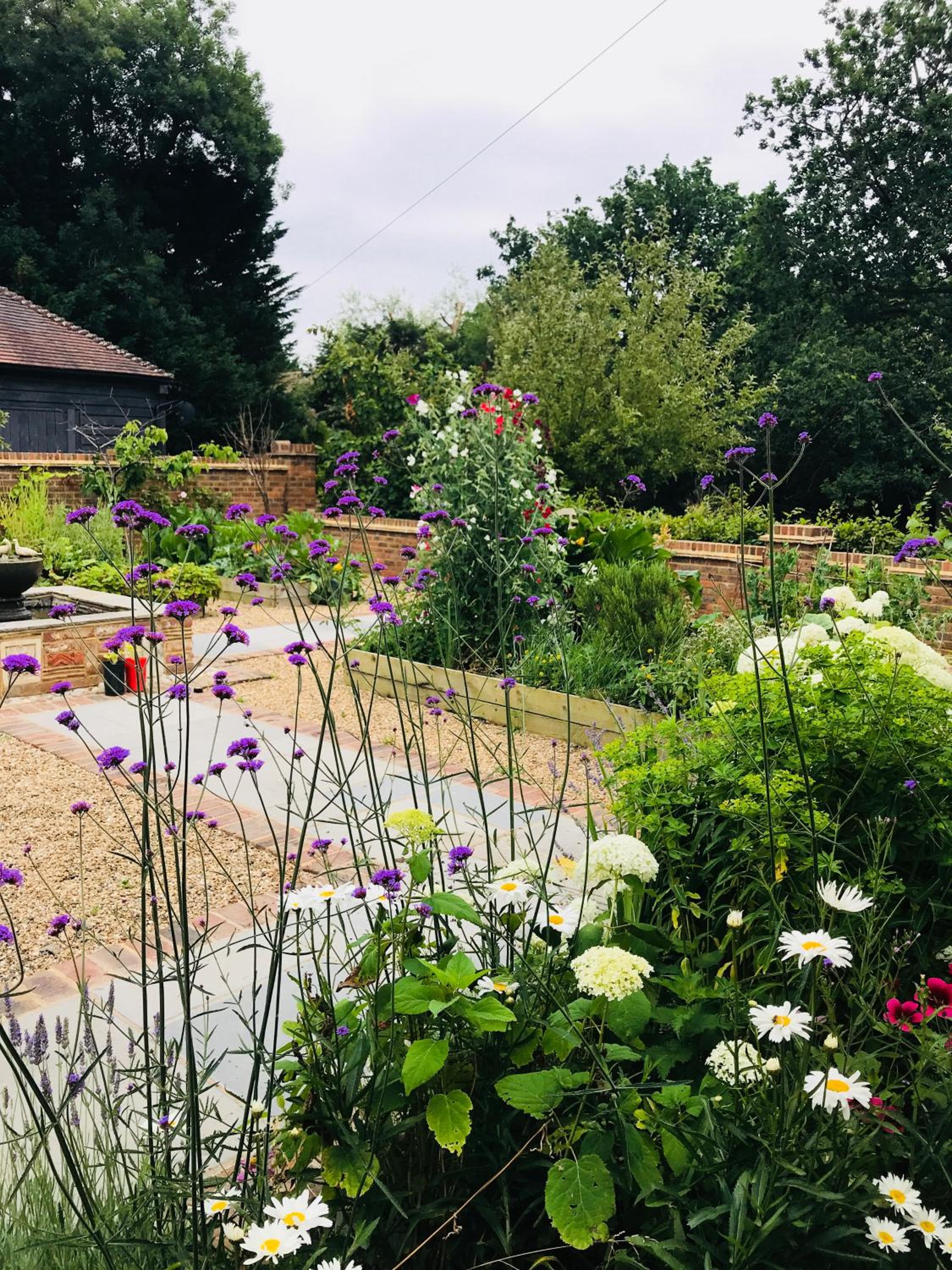 Sissinghurst Stables A comfortable country home in the Garden of England and just one hour from London