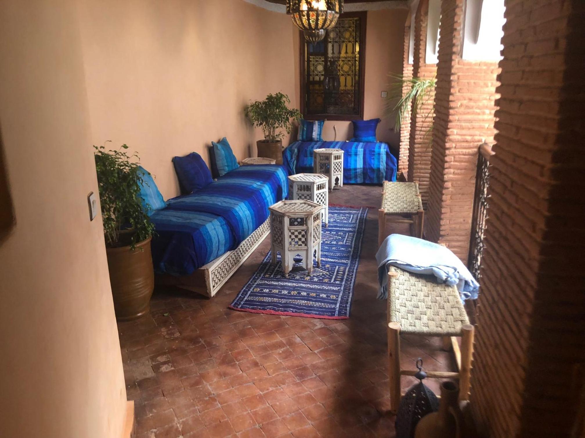 lounge