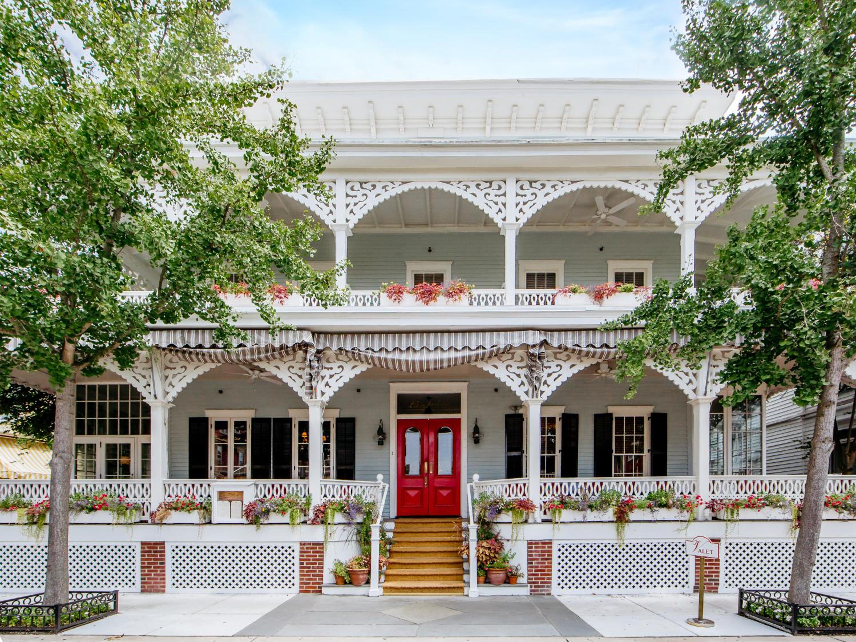 Wildwood Vacations - The Virginia and Cottages - Property Image 1