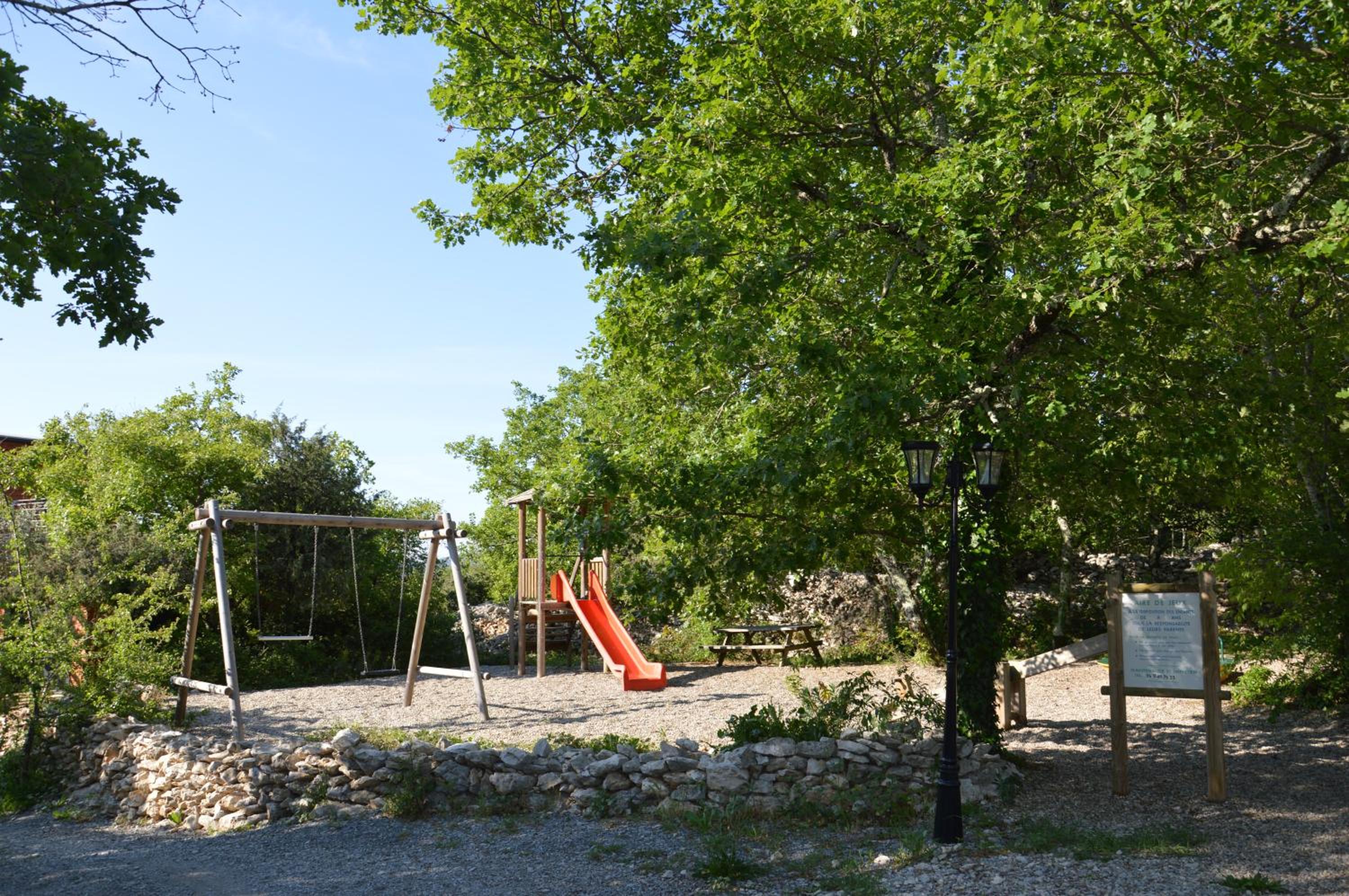 Photo 28