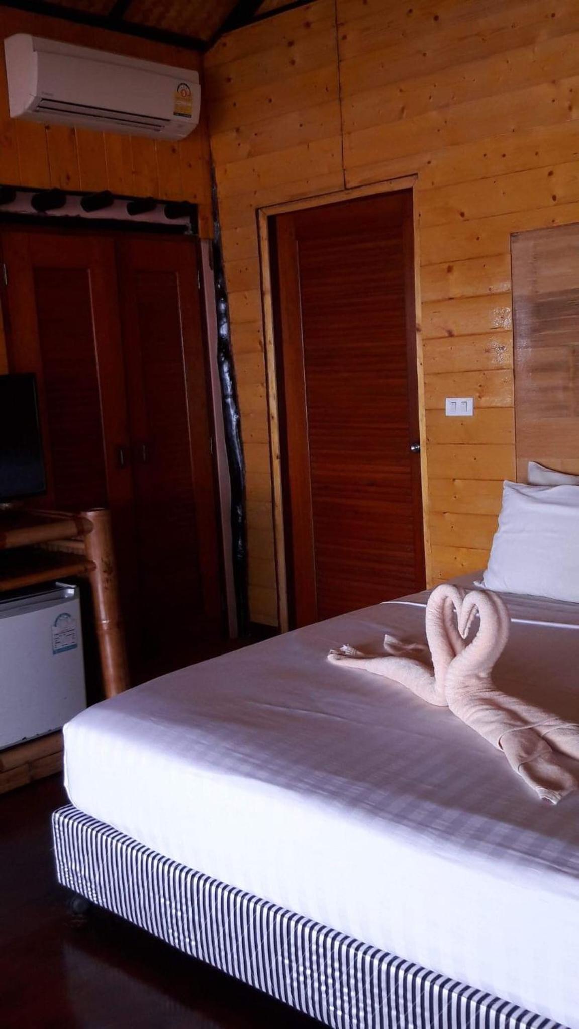 Bow Thong Beach Resort